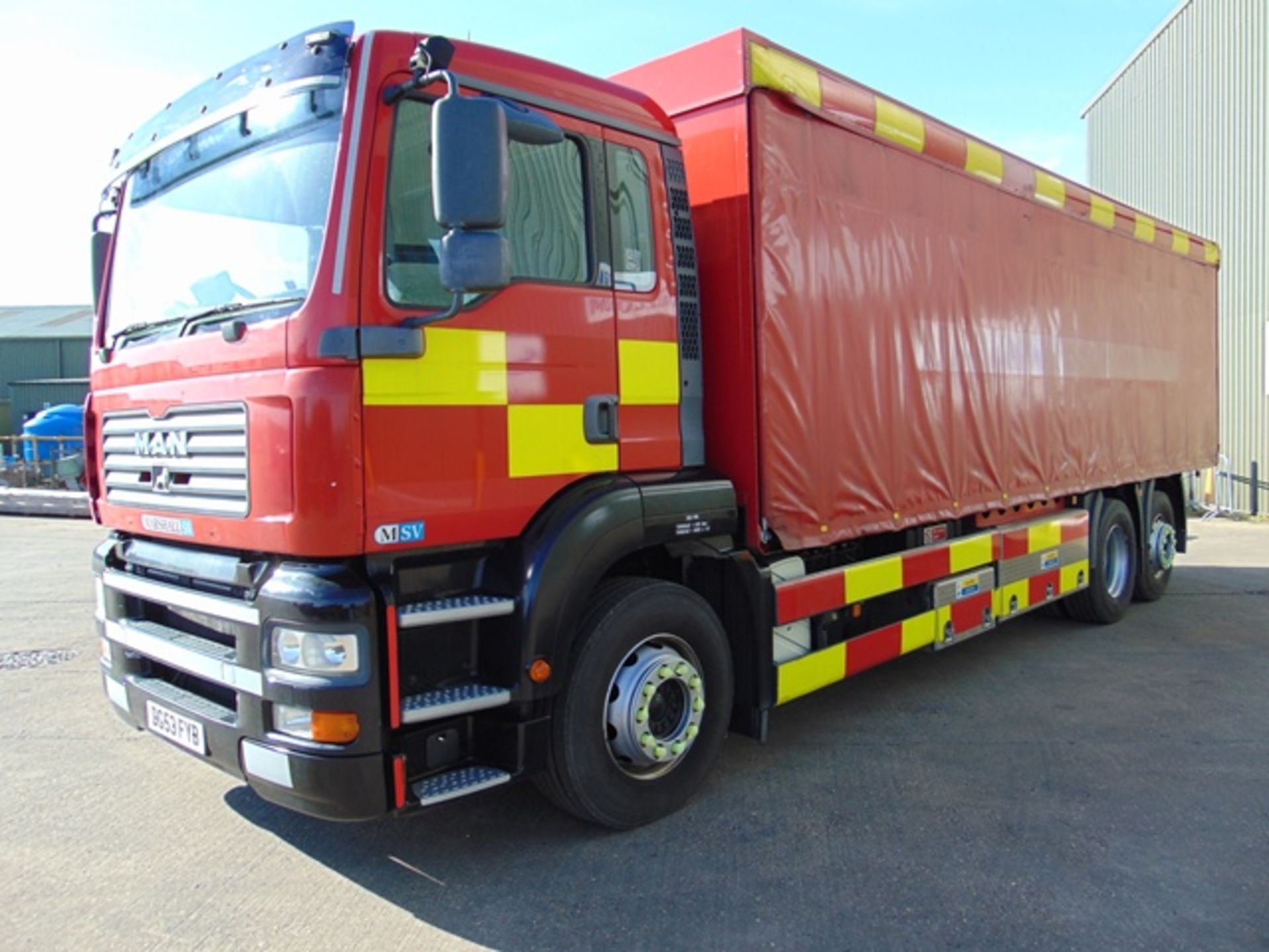 2003 MAN TG-A 6x2 Rear Steer Incident Support Unit - Image 4 of 27