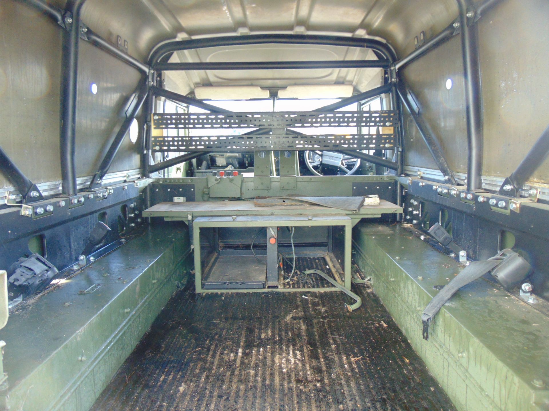 Land Rover Defender TITHONUS 110 Hard Top - Image 14 of 22