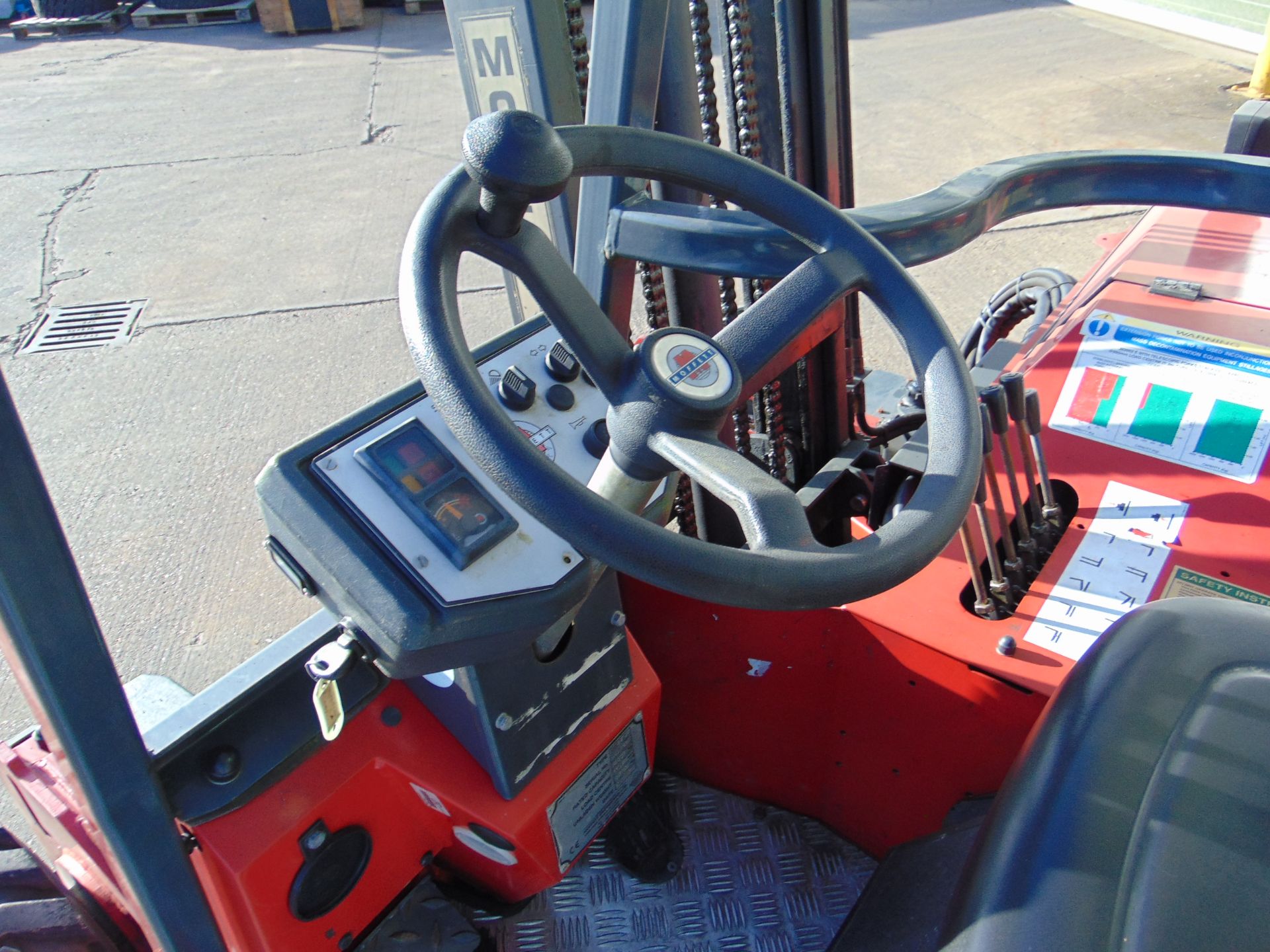 2003 Moffett Mounty M2003 Truck Mounted Forklift complete with Meijer Hydraulic Extension Forks - Image 8 of 22