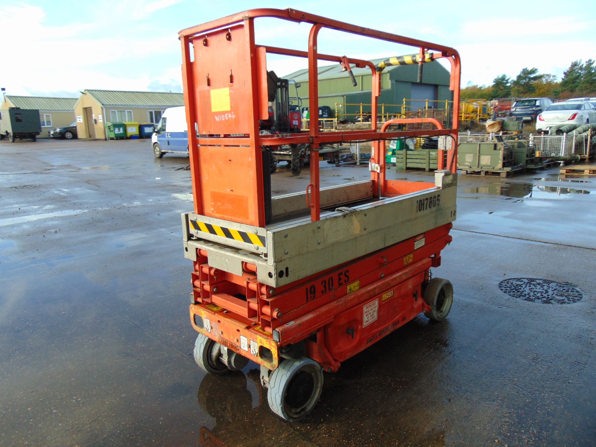 JLG 1930ES 7.62m Electric Scissor Lift Access Platform ONLY 271 Hours! - Image 4 of 18