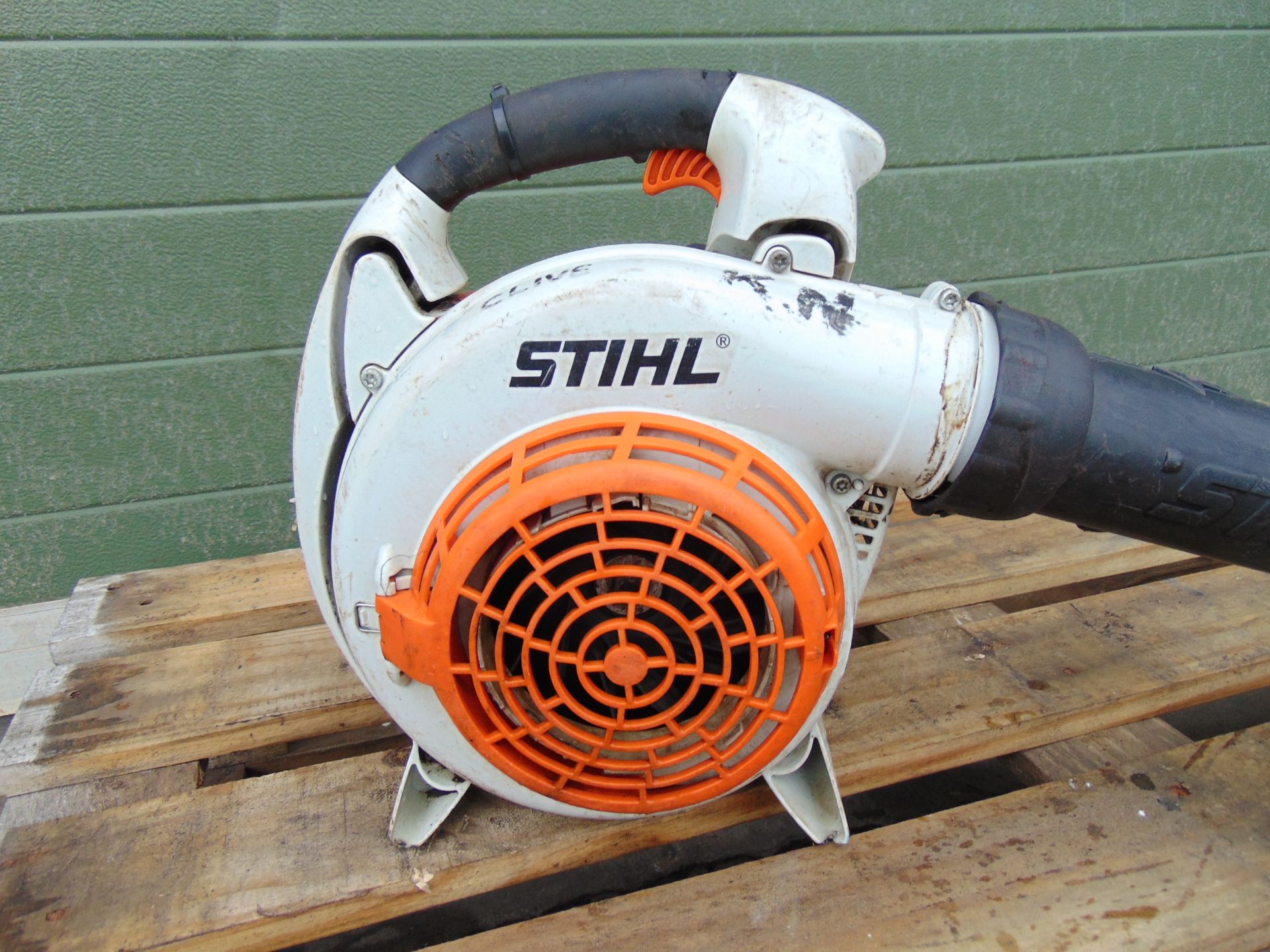 Stihl Handheld Leaf Blower - Bild 2 aus 6