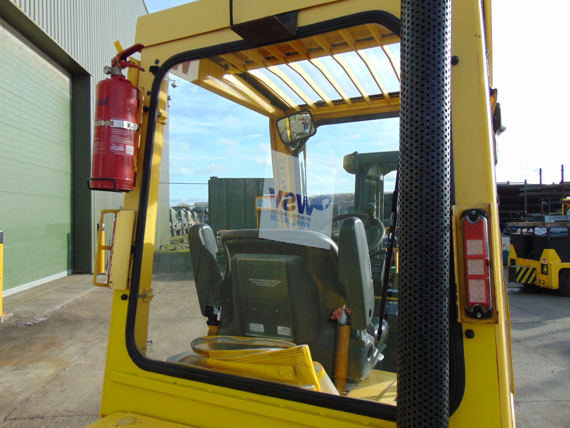 Hyster H2.50XM Forklift ONLY 3,390 HOURS WITH 3 STAGE CONTAINER SPEC MAST - Bild 13 aus 29