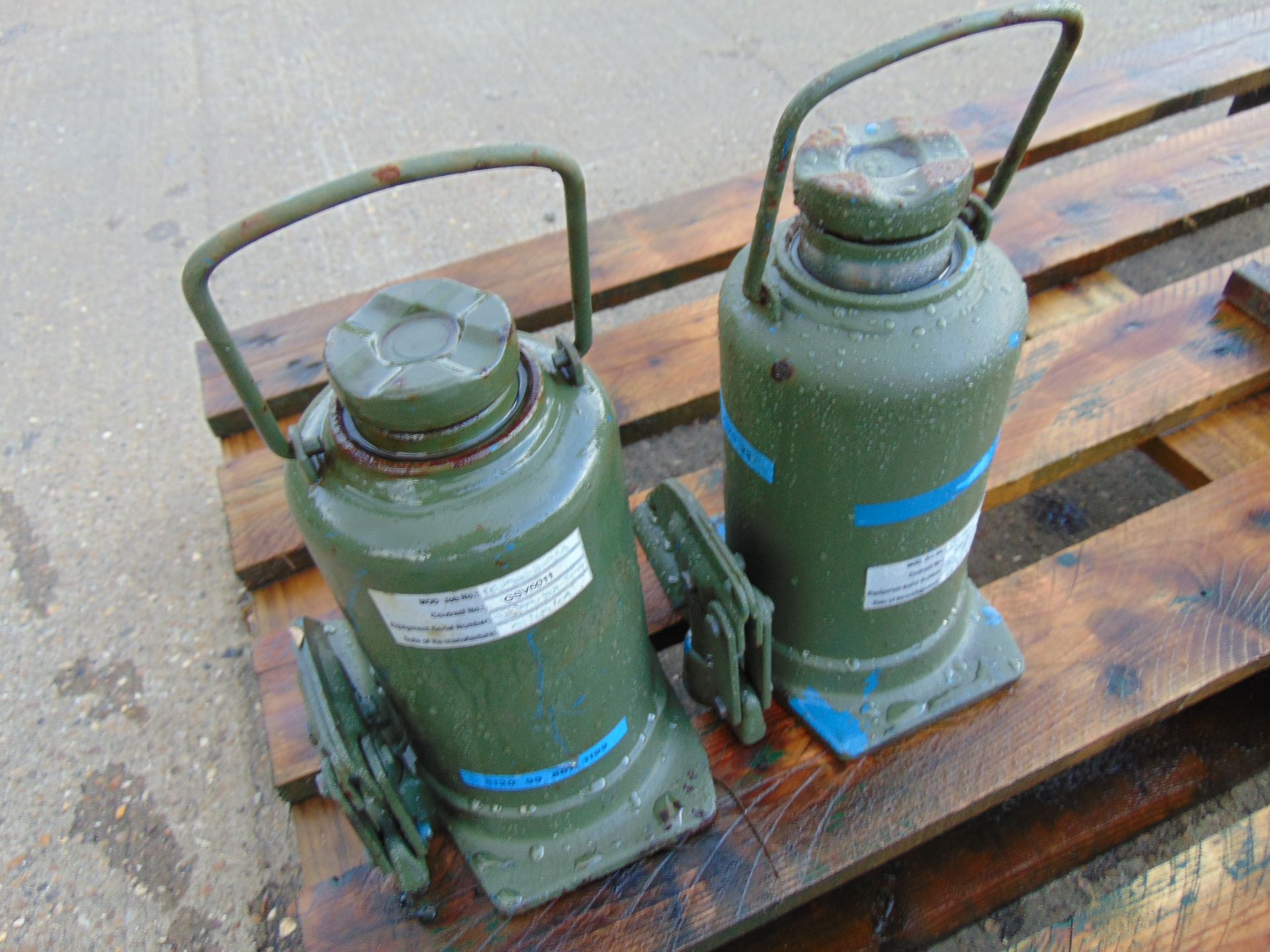 Q 2 Weber 20 Tonne Hydraulic Jacks - Image 3 of 3