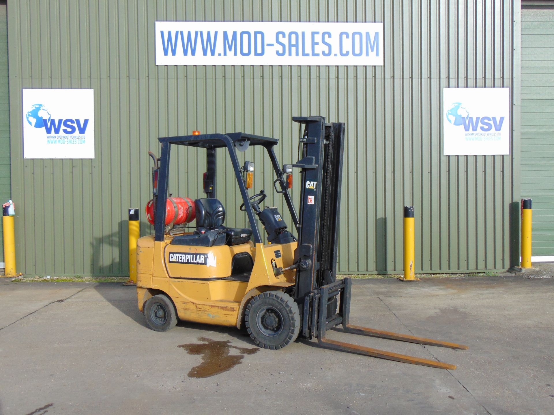 CAT GP18K 1750Kg Gas Fork Lift Truck ONLY 5.516 HOURS!