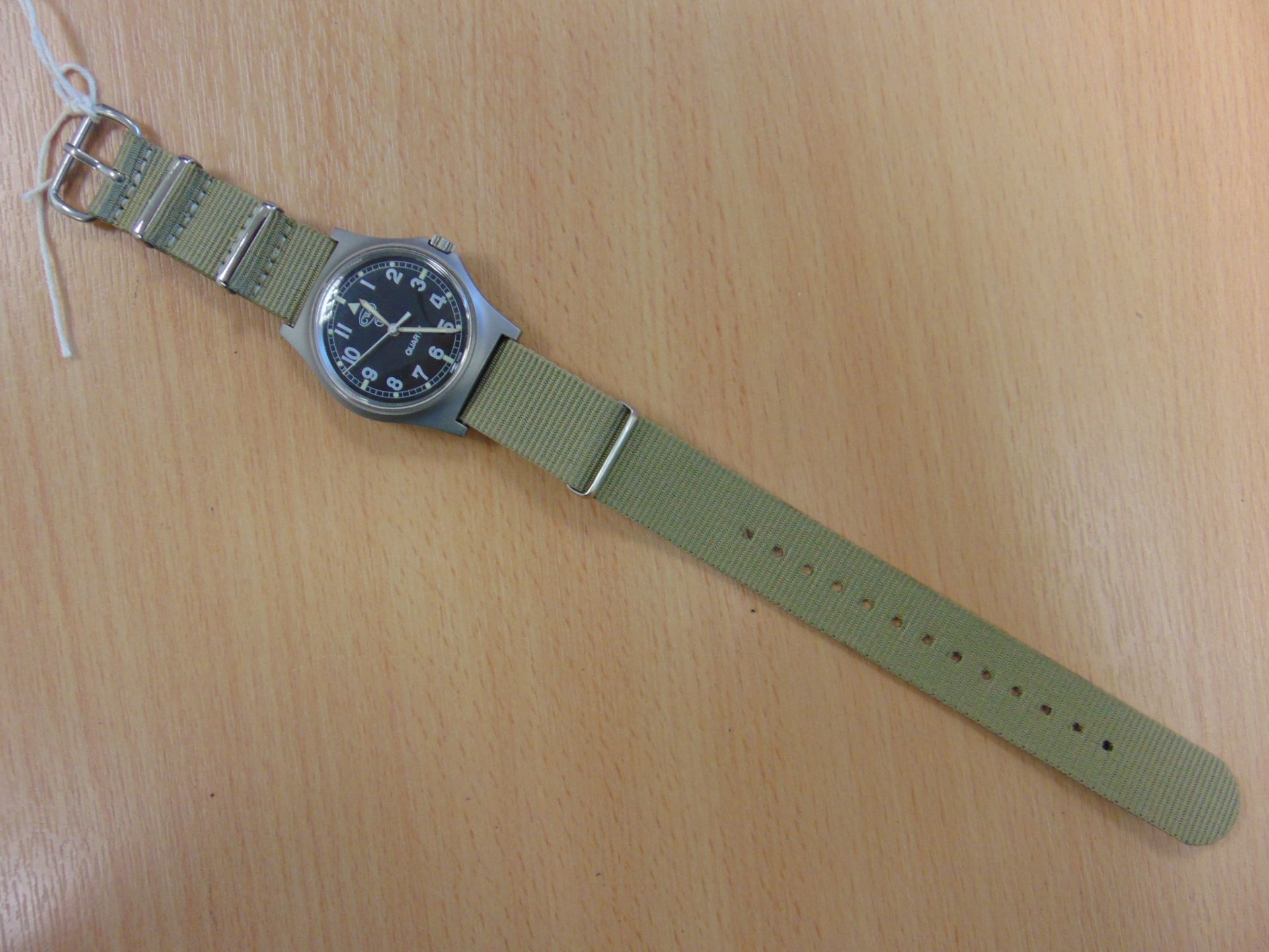 Unissued CWC QUARTZ ROYAL MARINES/NAVY Issue Service WATCH. Dated 1990 - GULF WAR - Image 7 of 8