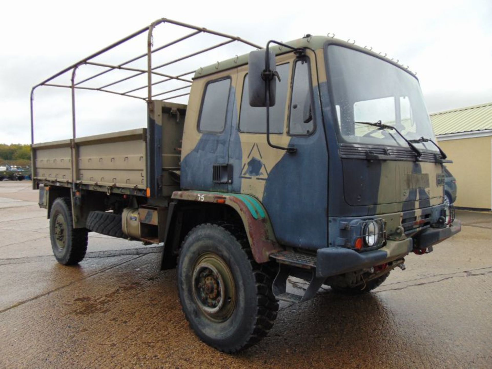 Left Hand Drive Leyland Daf 45/150 4 x 4 with Hydraulic Winch ( operates Front and Rear )