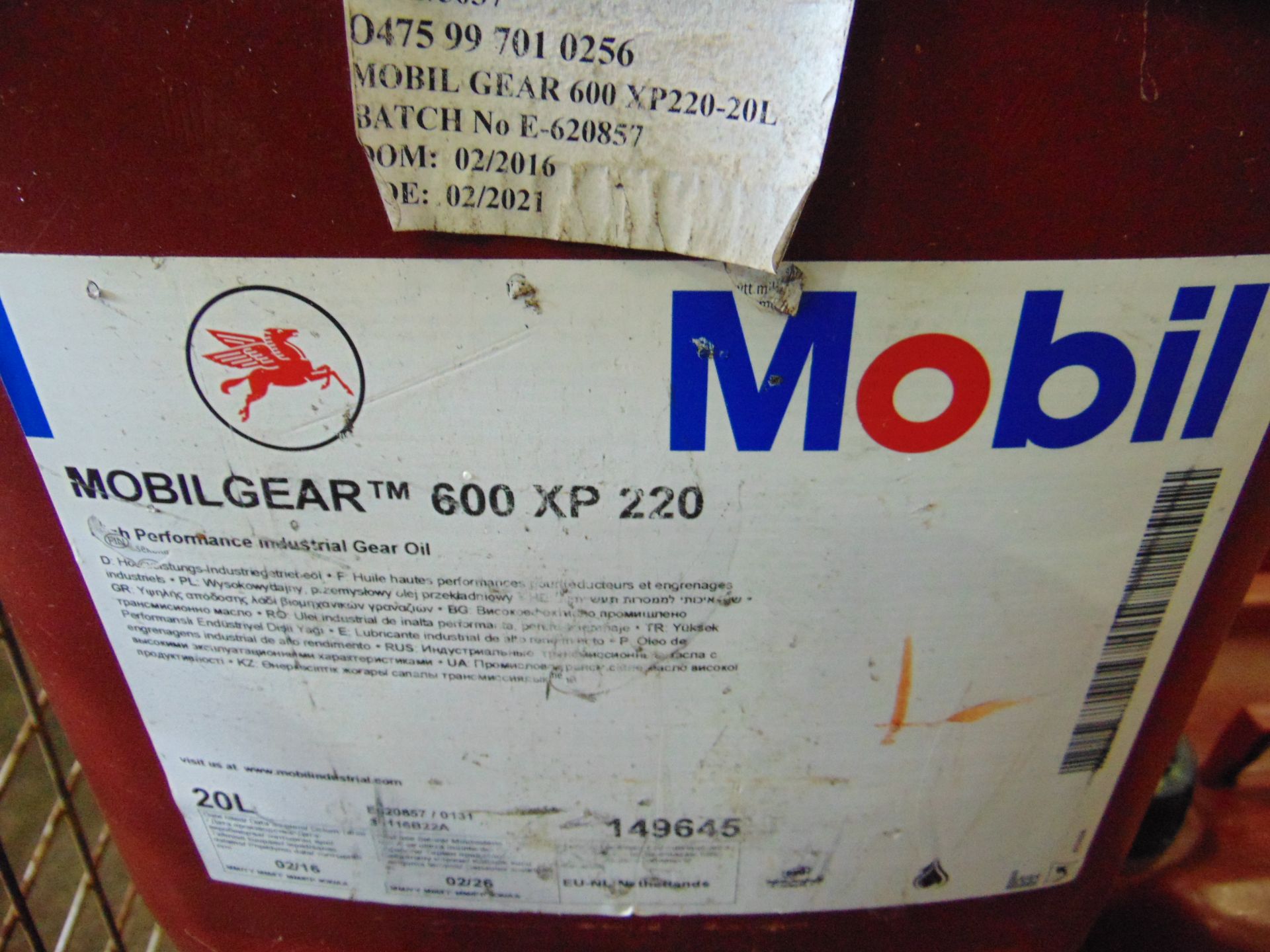 15 x Unissued 15L Sealed Cans of Mobil Gear 600XP 220 High Performance Industrial Gear Oil - Image 2 of 3