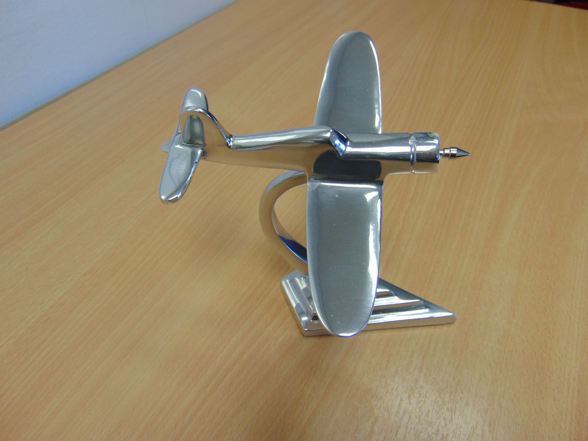 VOUGHT CORSAIR ALUMINIUM DESK TOP MODEL ON STAND - Image 7 of 10