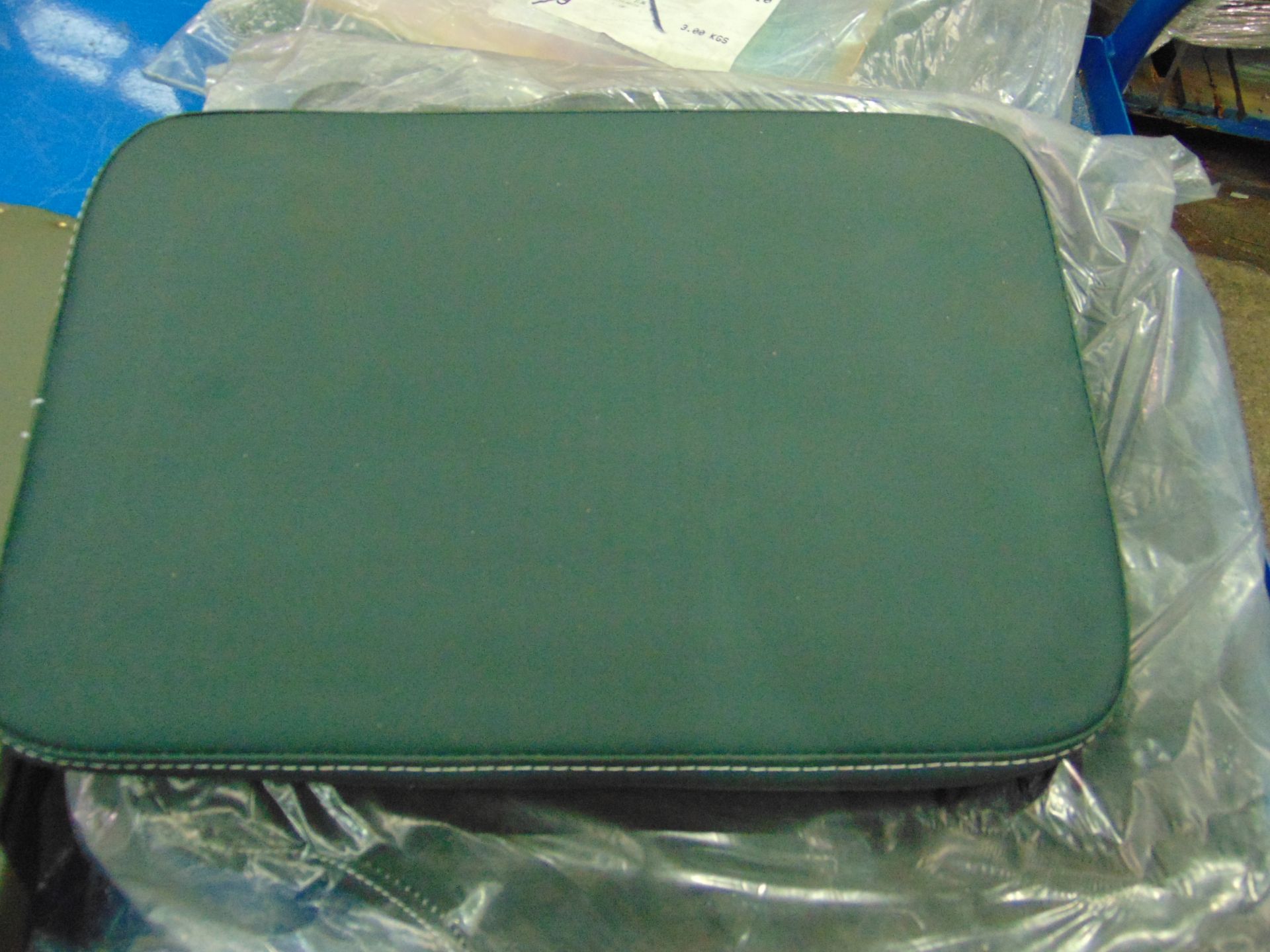 SEAT PADS, BASES ETC X 5- UNISSUED - Image 3 of 6