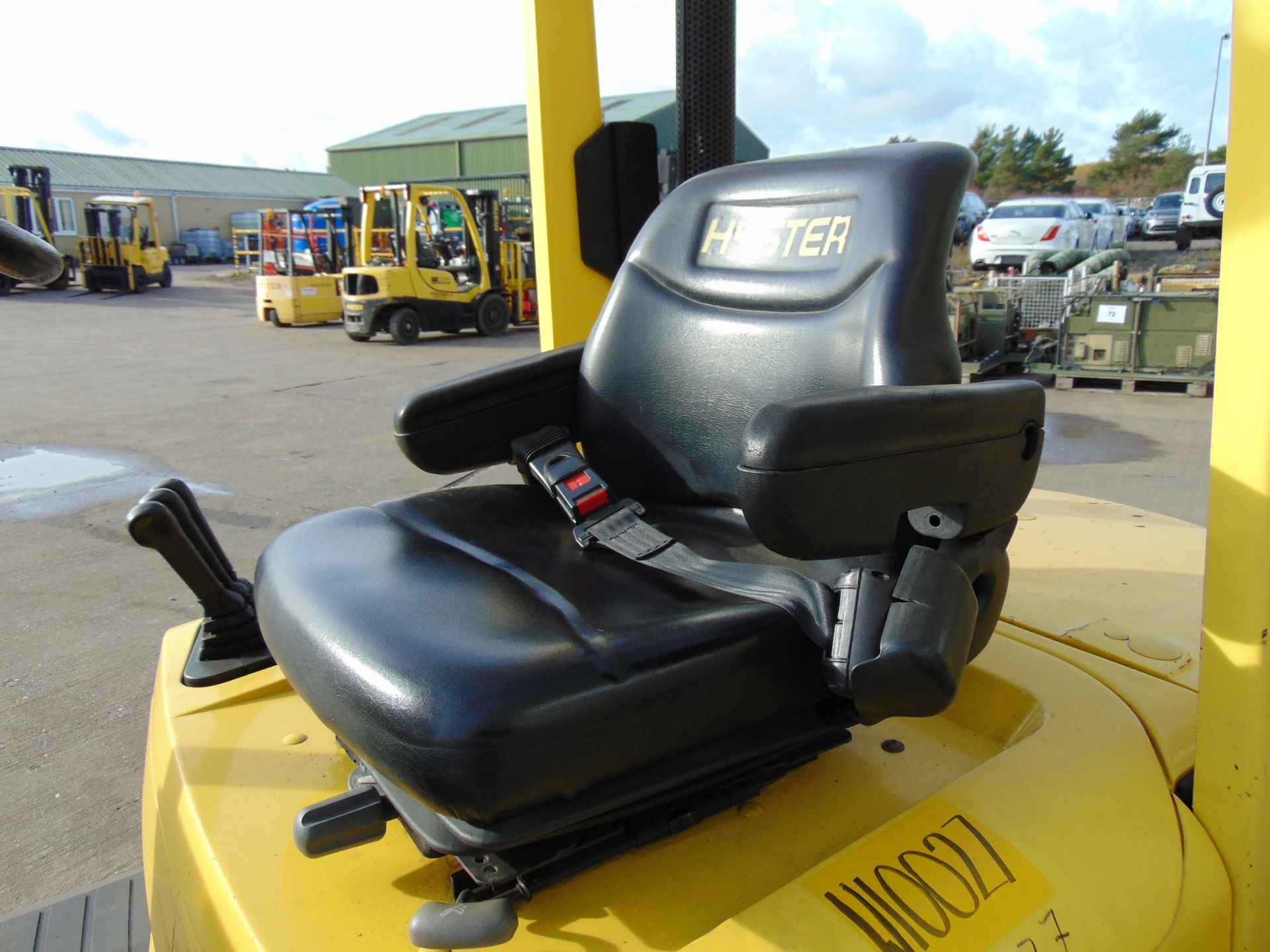 Hyster H2.50XM Forklift ONLY 1,285 HOURS WITH 3 STAGE CONTAINER SPEC MAST. - Bild 15 aus 24