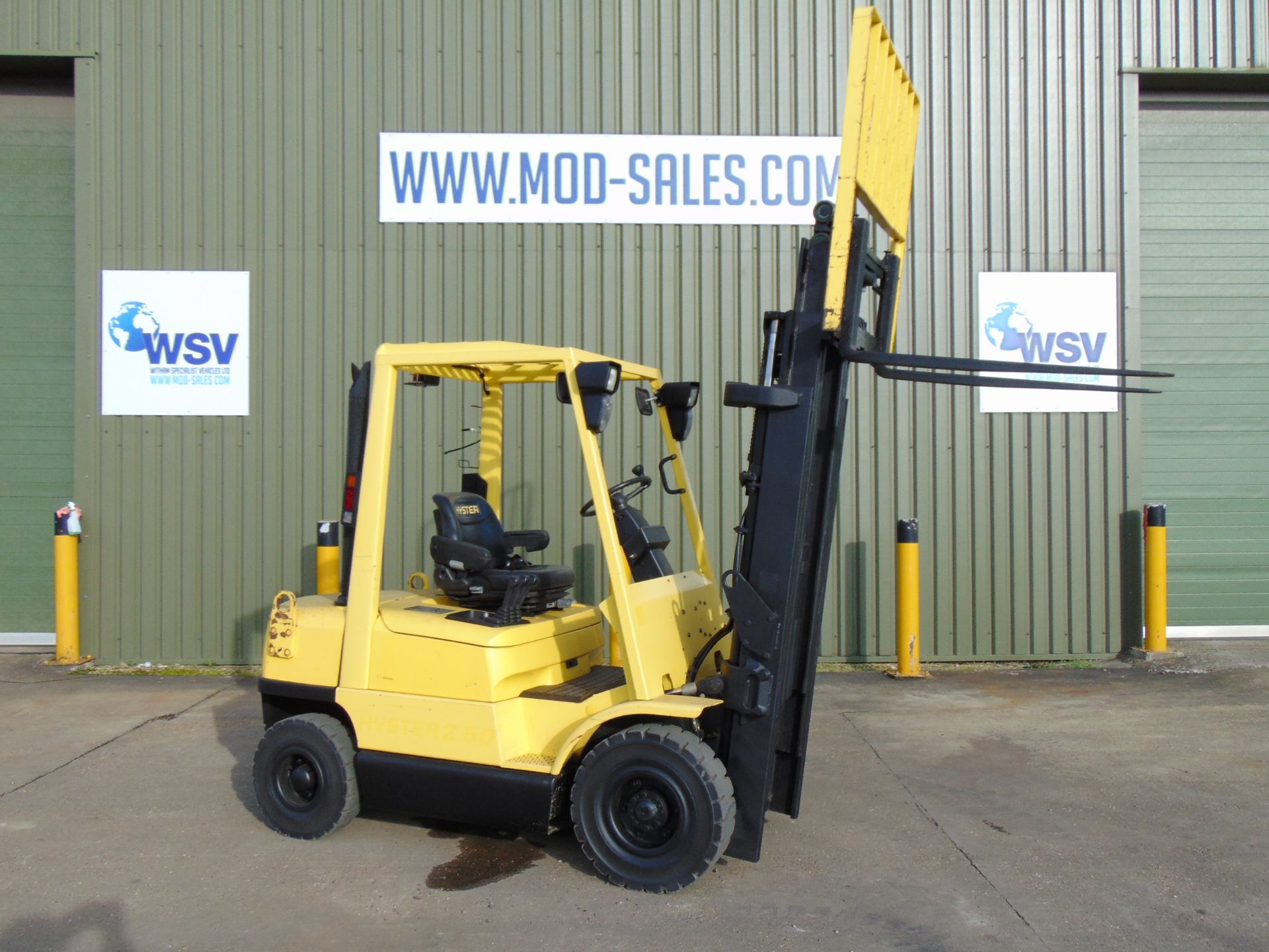 Hyster H2.50XM Forklift ONLY 1,285 HOURS WITH 3 STAGE CONTAINER SPEC MAST. - Bild 12 aus 24