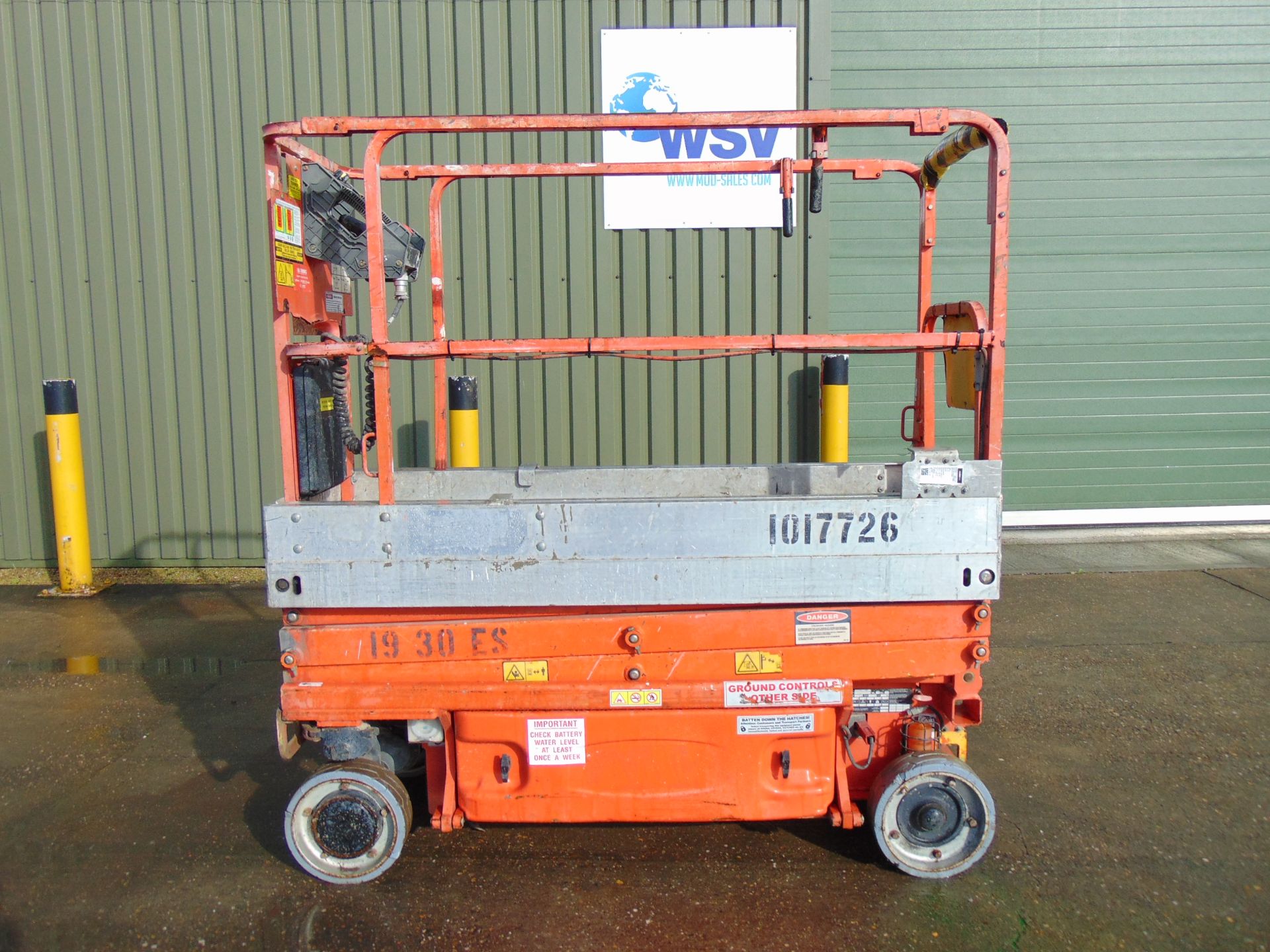 JLG 1930ES 7.62m Electric Scissor Lift Access Platform ONLY 277 Hours!