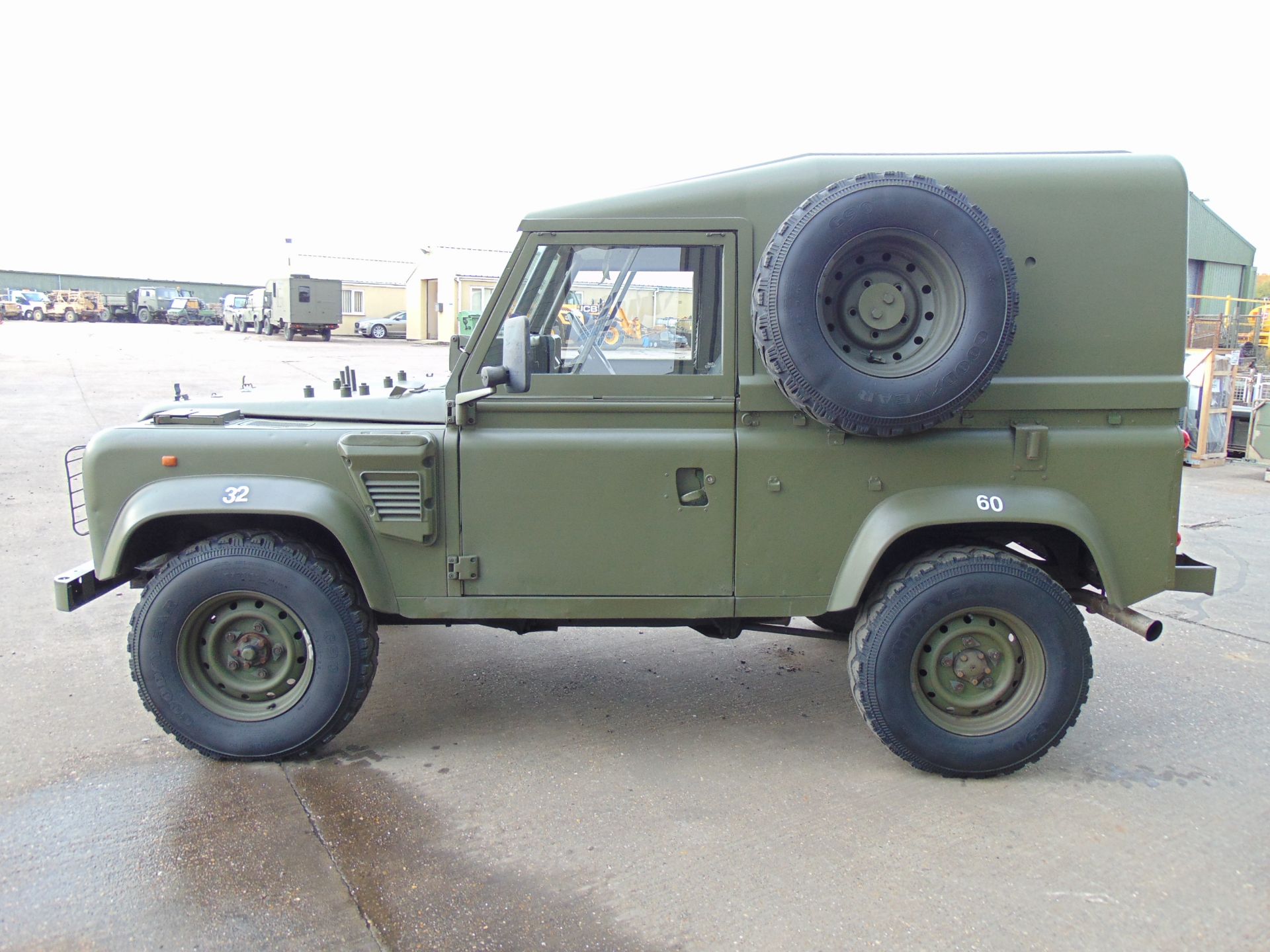 Land Rover Wolf 90 Hard Top with Remus upgrade - Image 5 of 36