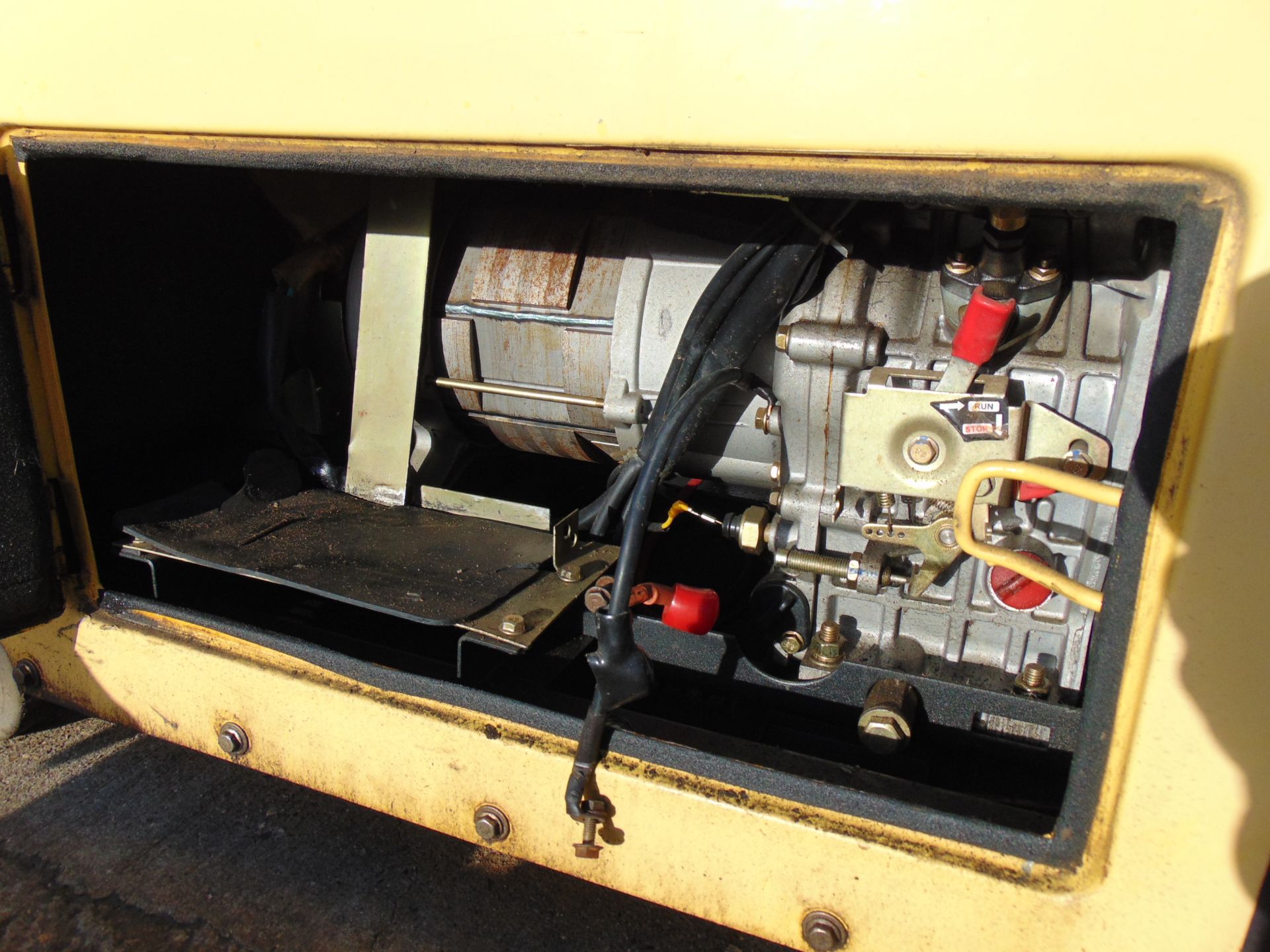 King Power 10000 LN silent Diesel Generator 230/ 110 volt single phase 50 Hz - Image 6 of 6