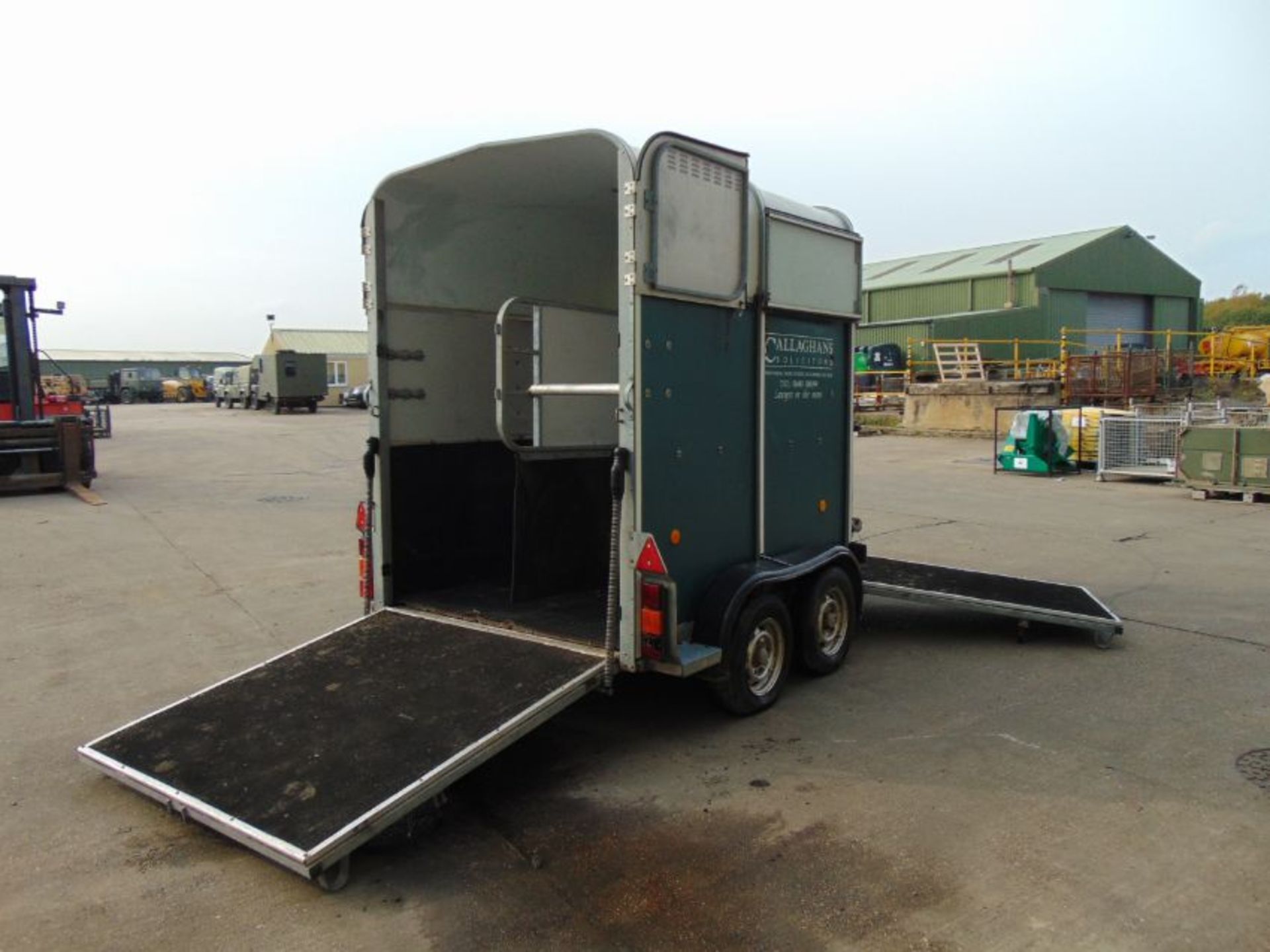 Ifor Williams HB505R Twin Axle 2 Horse Trailer - Image 5 of 13