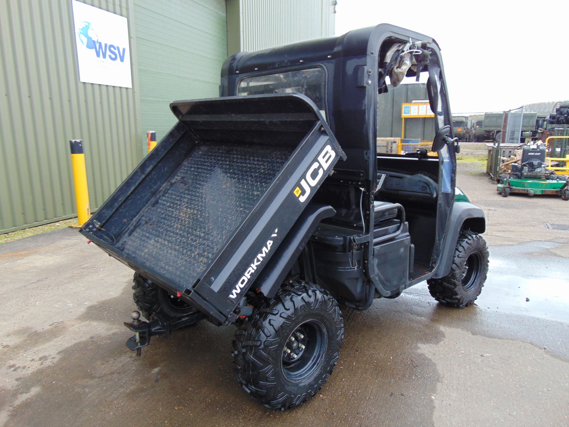 2014 JCB Workmax 4WD Diesel Utility Vehicle shows Only 805 Hours! - Image 6 of 26