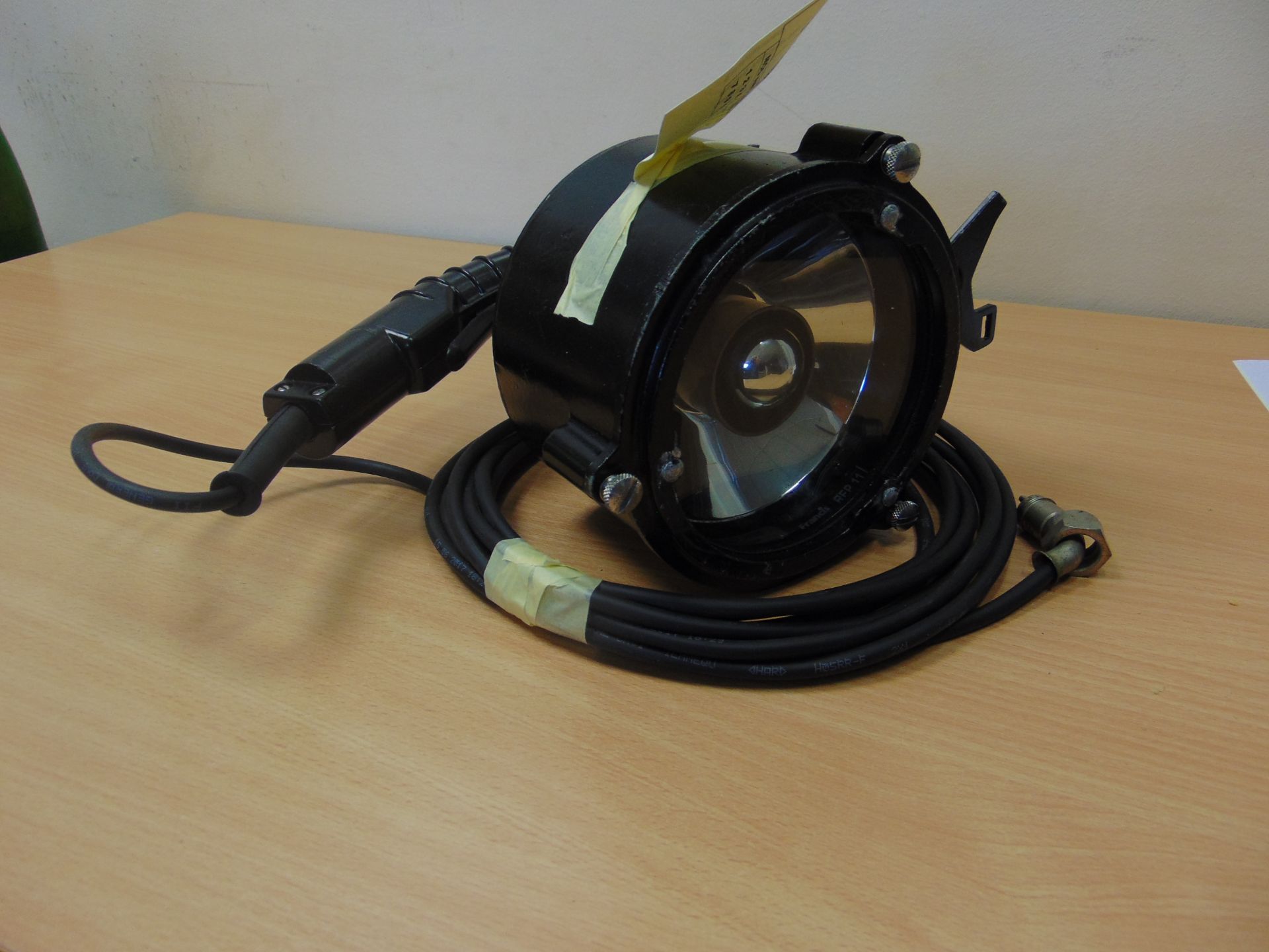 ROYAL NAVY SIGNAL LAMP - Image 3 of 5