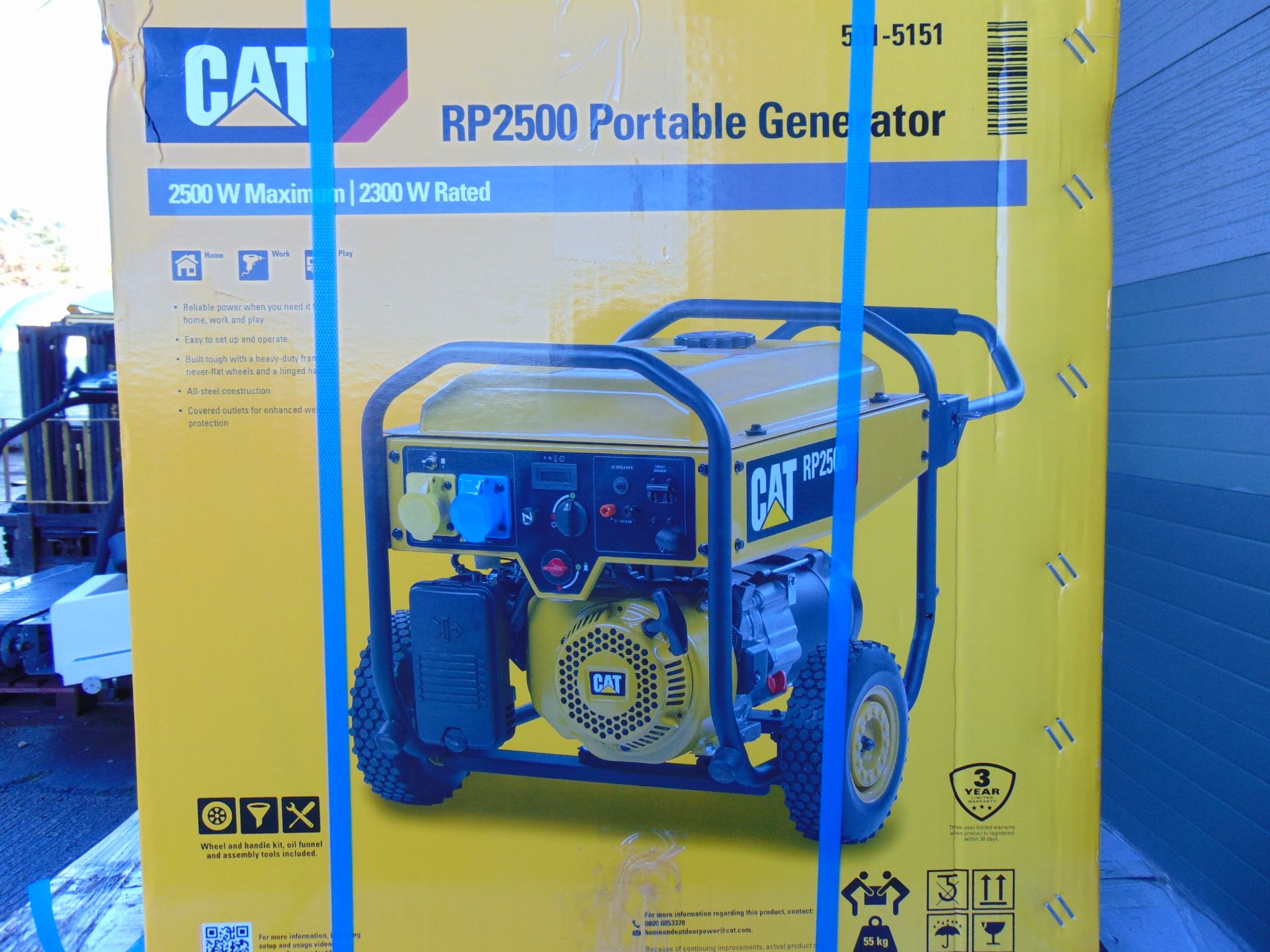 QTY 5 x UNISSUED Caterpillar RP2500 Industrial Petrol Generator Sets Dual Voltage 110/230 Volt - Image 5 of 6