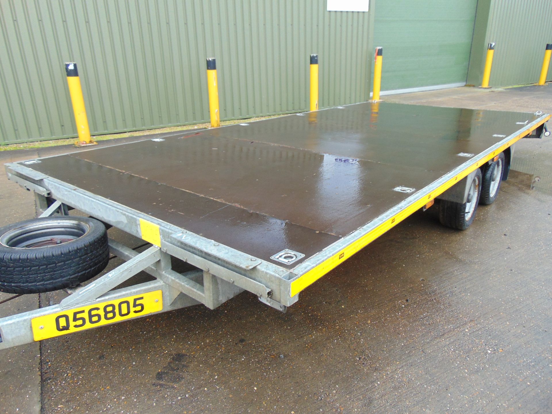 Bateson Twin Axle Flatbed 3.5 Tonne Transporter Trailer with Ramps bed dimensions L 5.8m x W 2.5m - Image 7 of 14