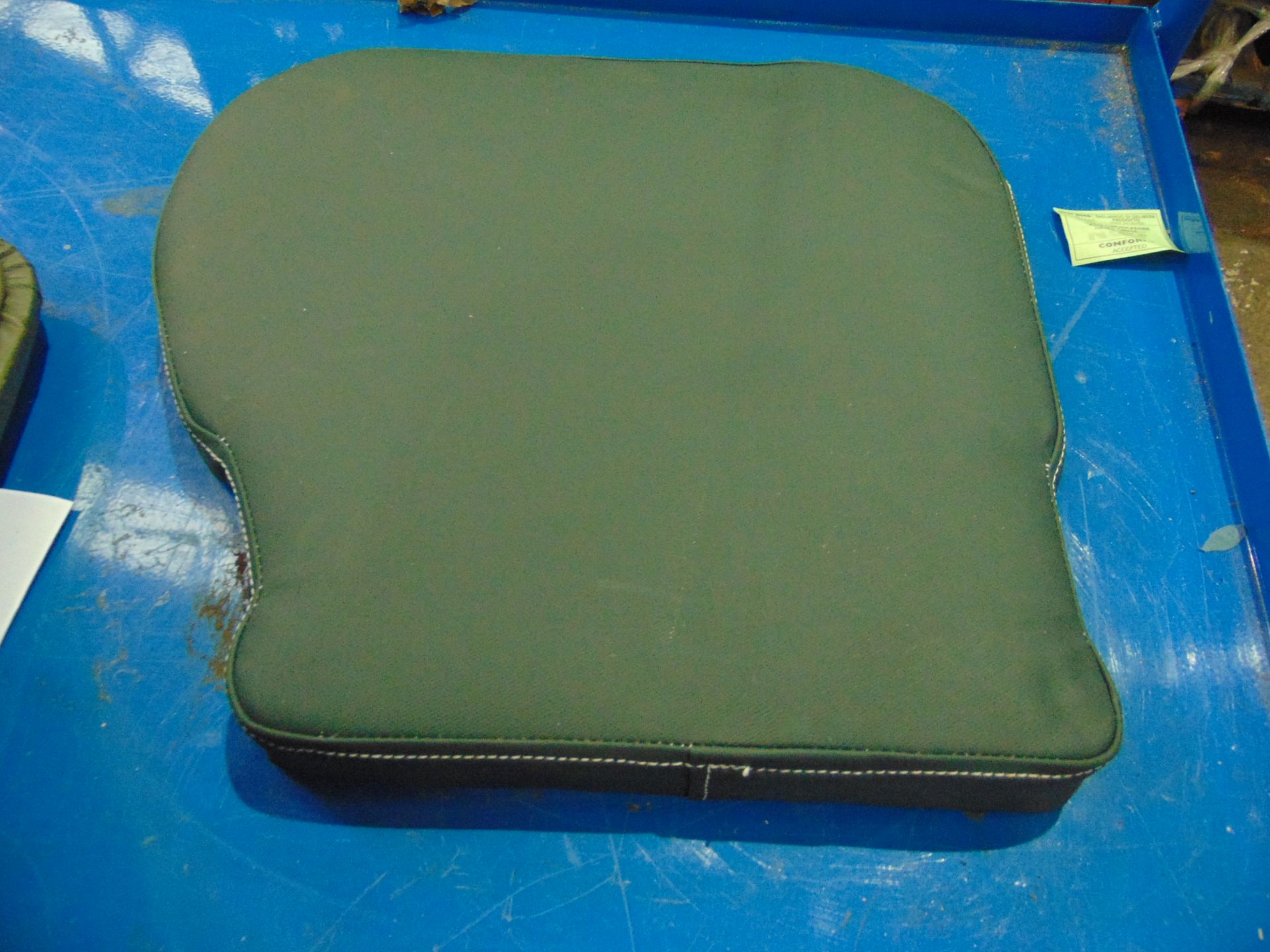 SEAT PADS, BASES ETC X 5- UNISSUED - Image 5 of 6