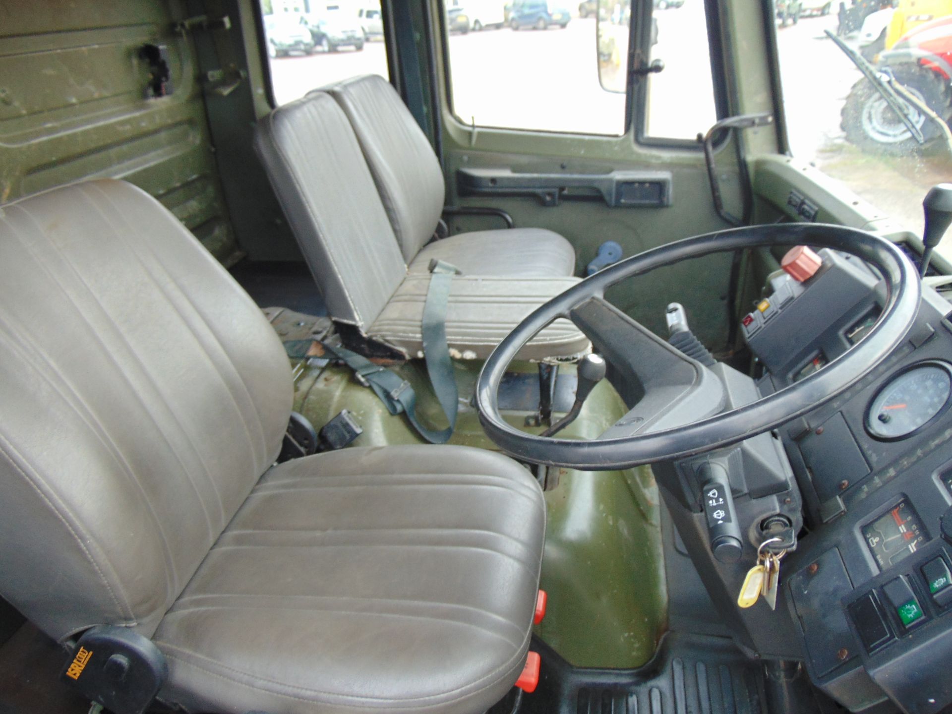 Leyland Daf 45/150 4 x 4 fitted with Hydraulic Winch ( operates Front and Rear ) - Image 15 of 24