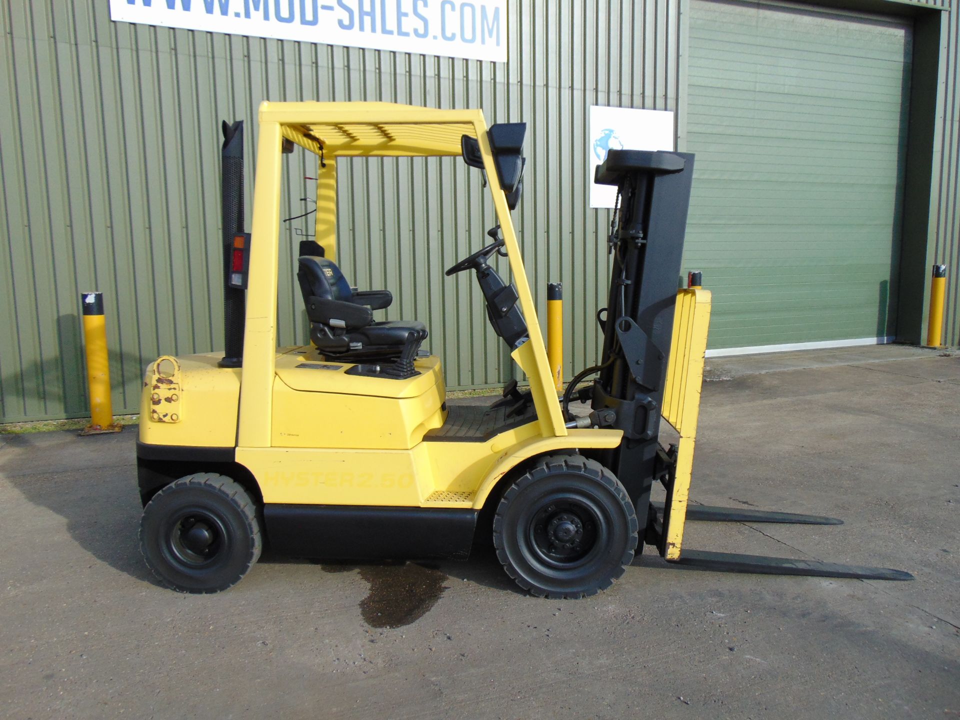Hyster H2.50XM Forklift ONLY 1,285 HOURS WITH 3 STAGE CONTAINER SPEC MAST. - Bild 6 aus 24