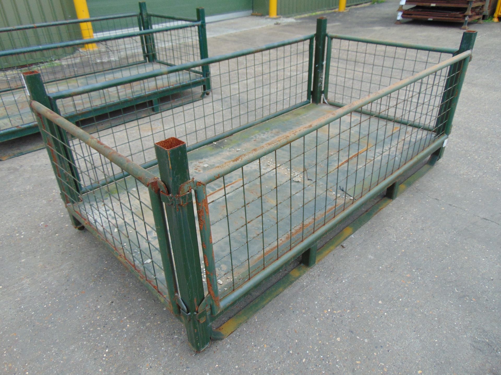 Heavy Duty Metal Stackable Stillage / Post Pallet