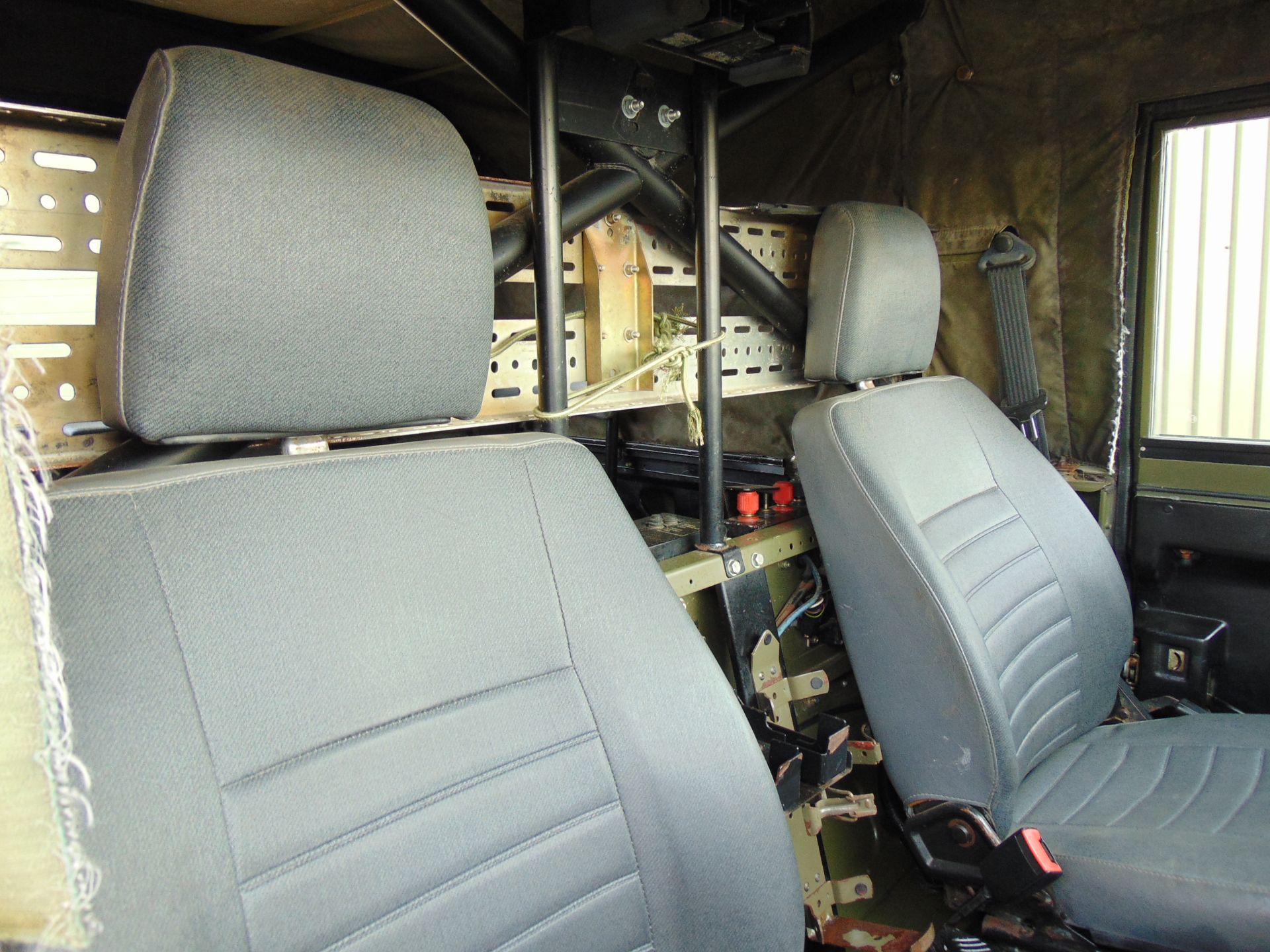 Land Rover Wolf 90 Hard Top with Remus upgrade - Image 27 of 36