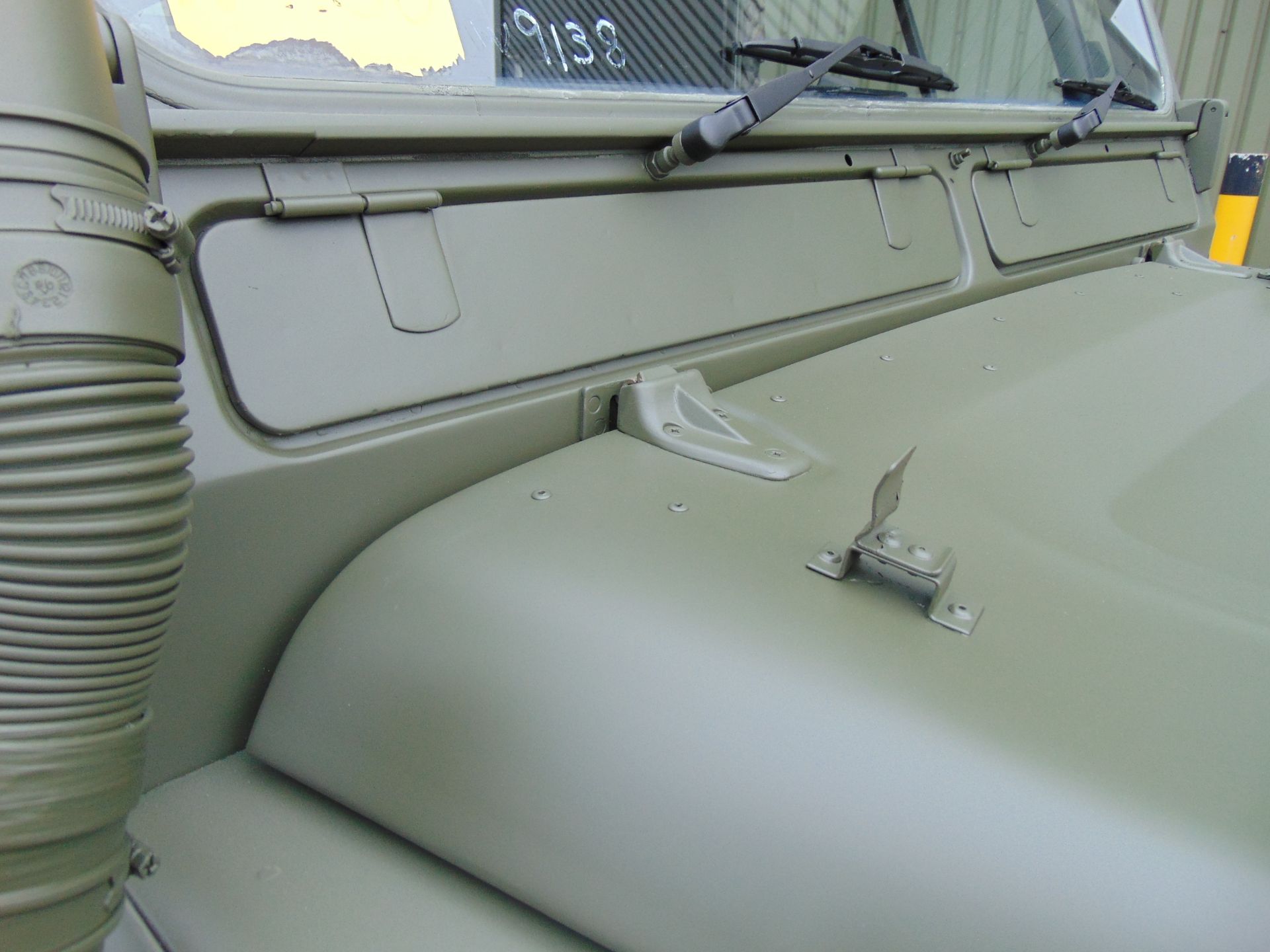 Land Rover Wolf 90 Hard Top with Remus upgrade ONLY 96,979km! - Image 14 of 32