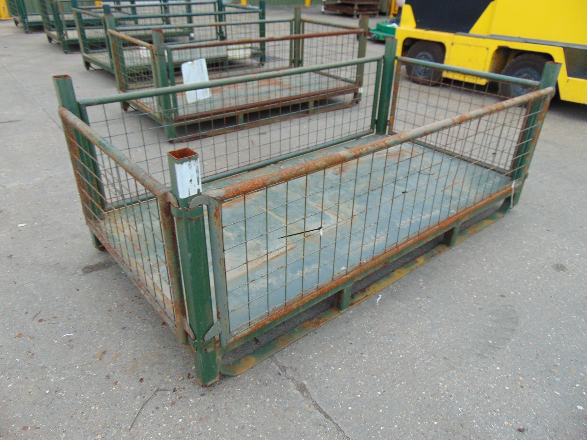 Heavy Duty Metal Stackable Stillage / Post Pallet