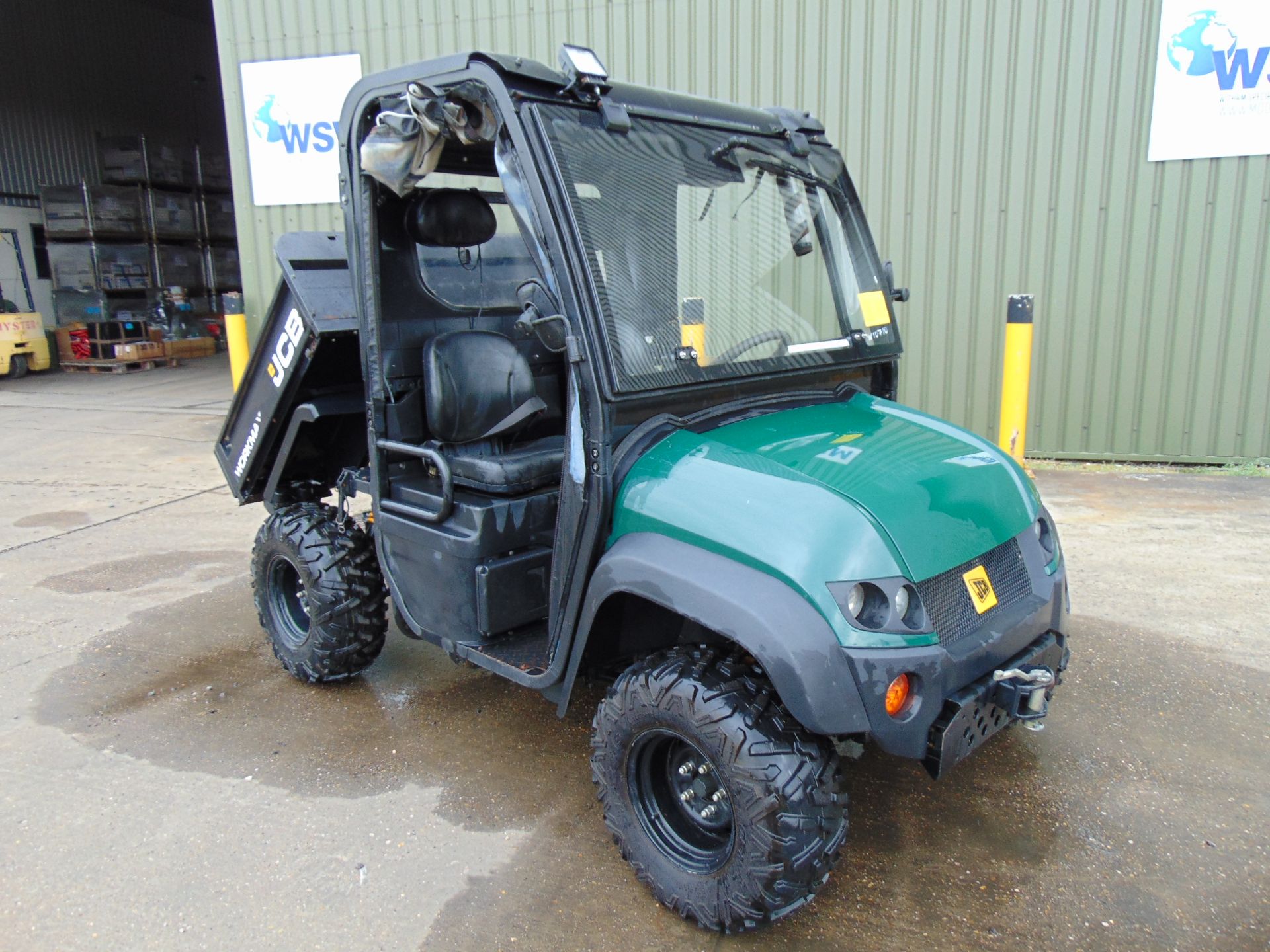 2014 JCB Workmax 4WD Diesel Utility Vehicle shows Only 805 Hours!