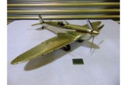 STUNNING WW 2 SUPERMARINE SPITFIRE ALUMINIUM SCALE MODEL