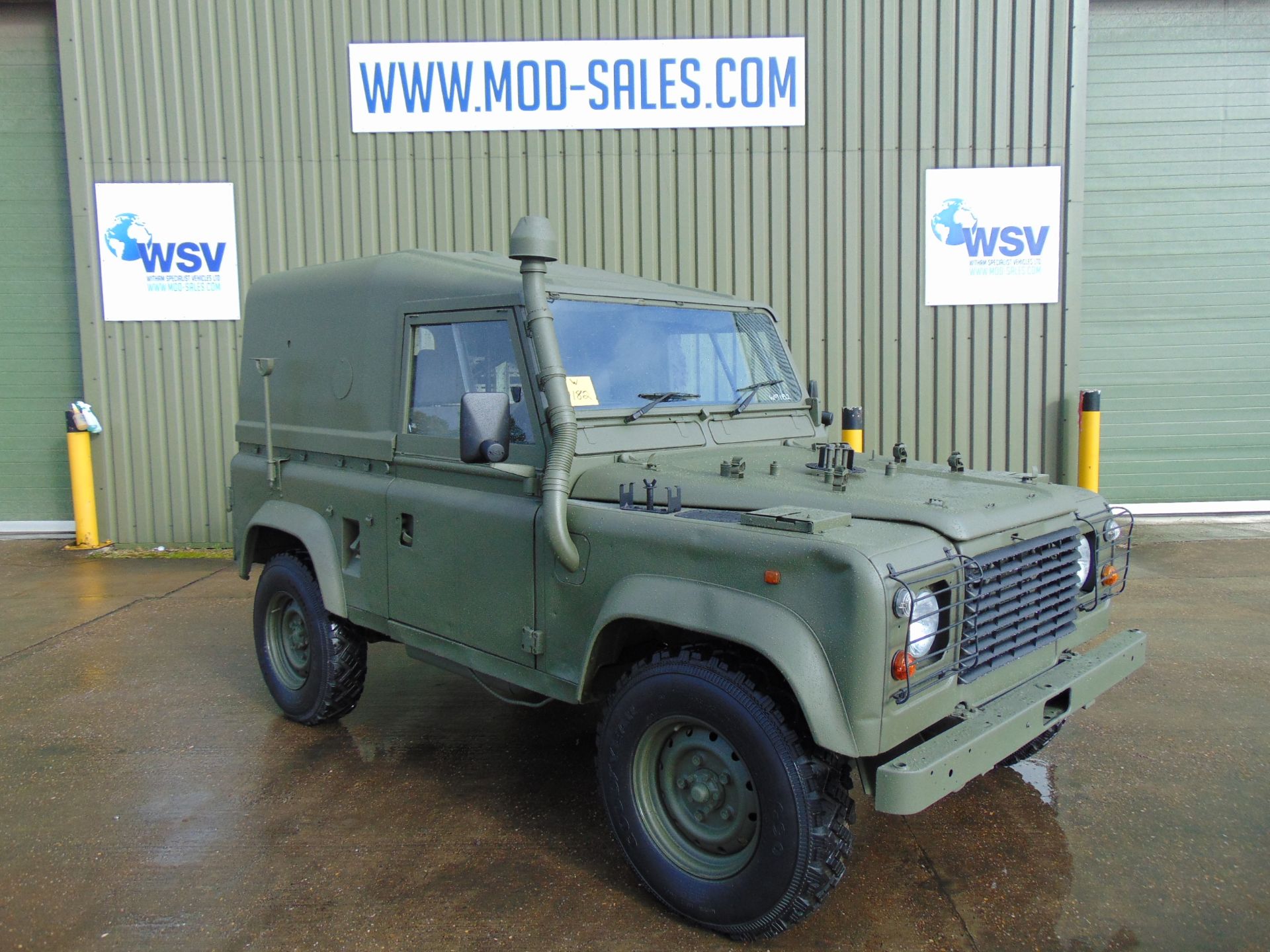 Land Rover Wolf 90 Hard Top with Remus upgrade ONLY 87,046km! - Image 32 of 32