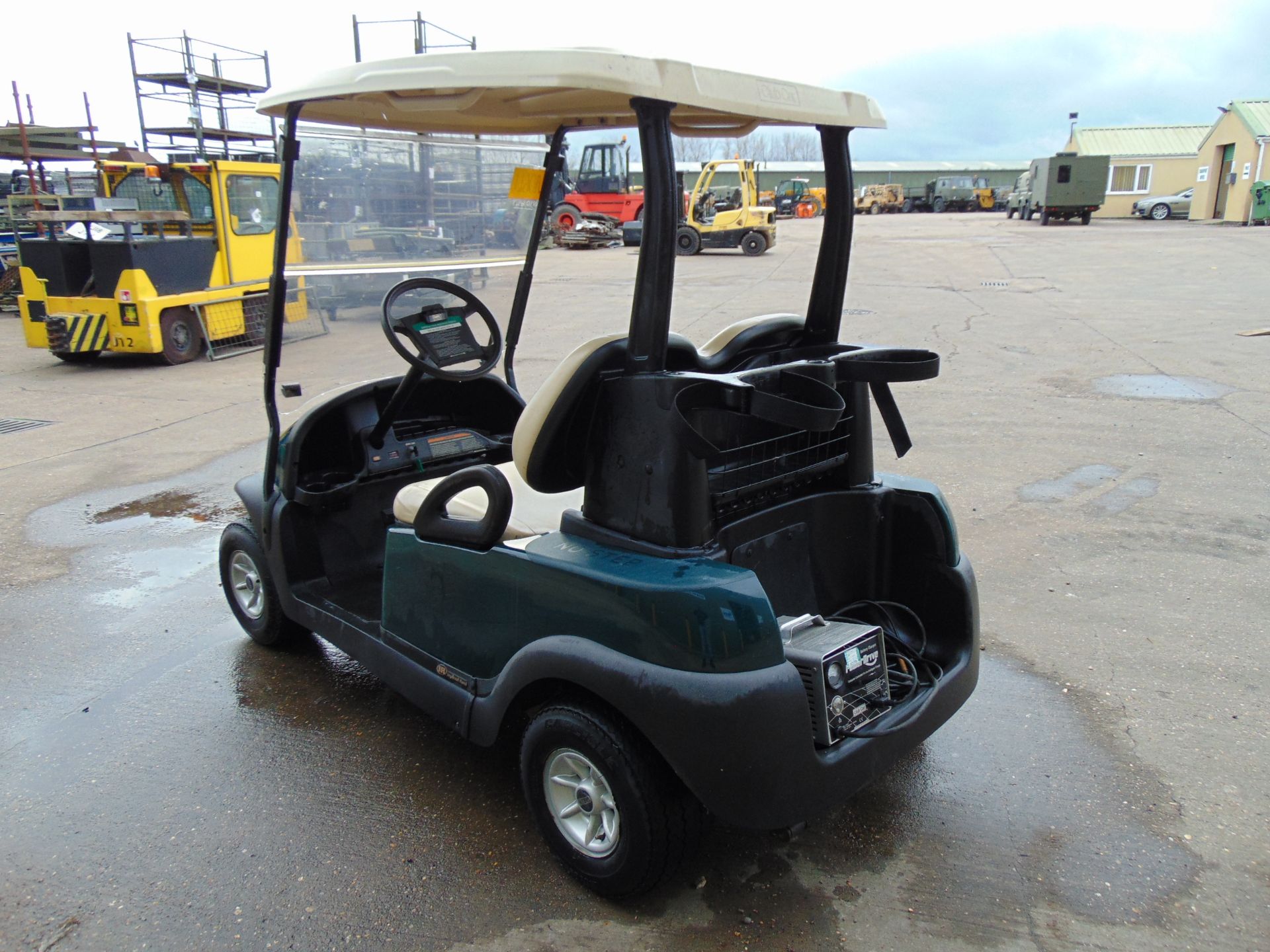 Club Car Precedent Electric Golf Buggy C/W Battery Charger - Bild 9 aus 19