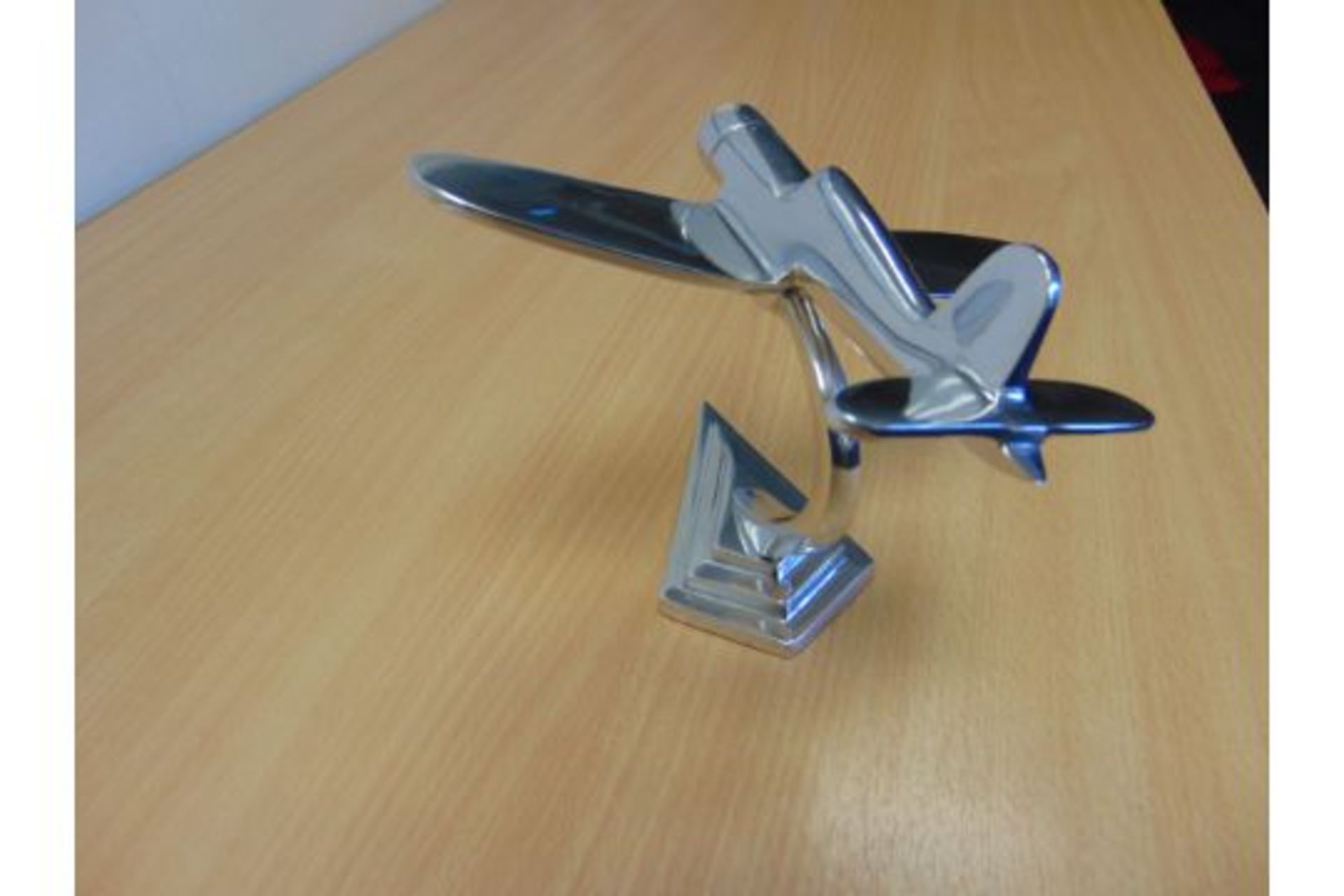 VOUGHT CORSAIR ALUMINIUM DESK TOP MODEL ON STAND - Image 4 of 9