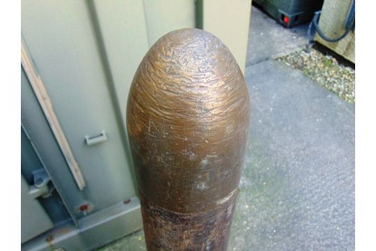 Wombat Shell Army You are bidding on an extremely rare Wombat Anti-Tank Shell (Drill ...