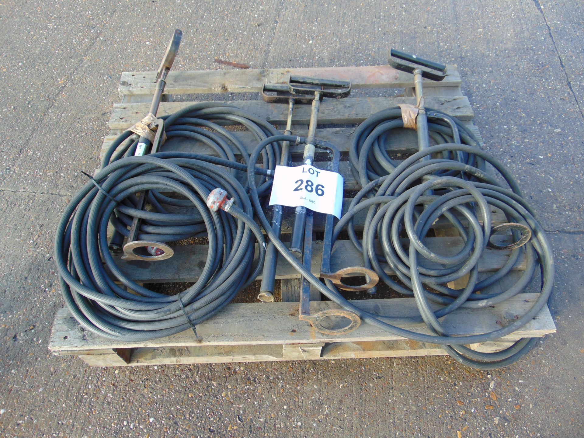 4X BRASS STIRRUP PUMPS