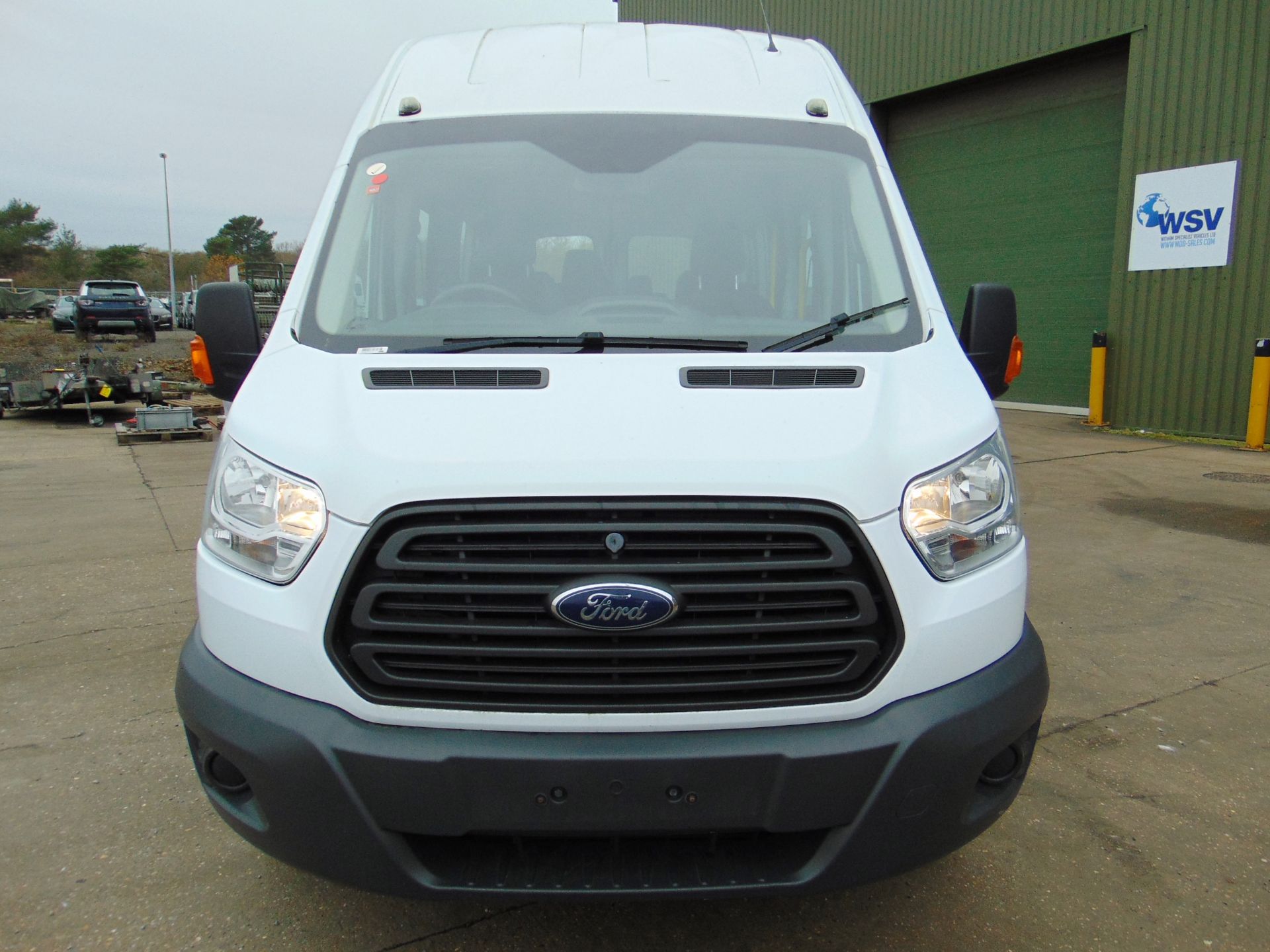 2014 Ford Transit 2.2 TDCi 460E 17 Seat Minibus ONLY 74,813 km! - Image 3 of 36