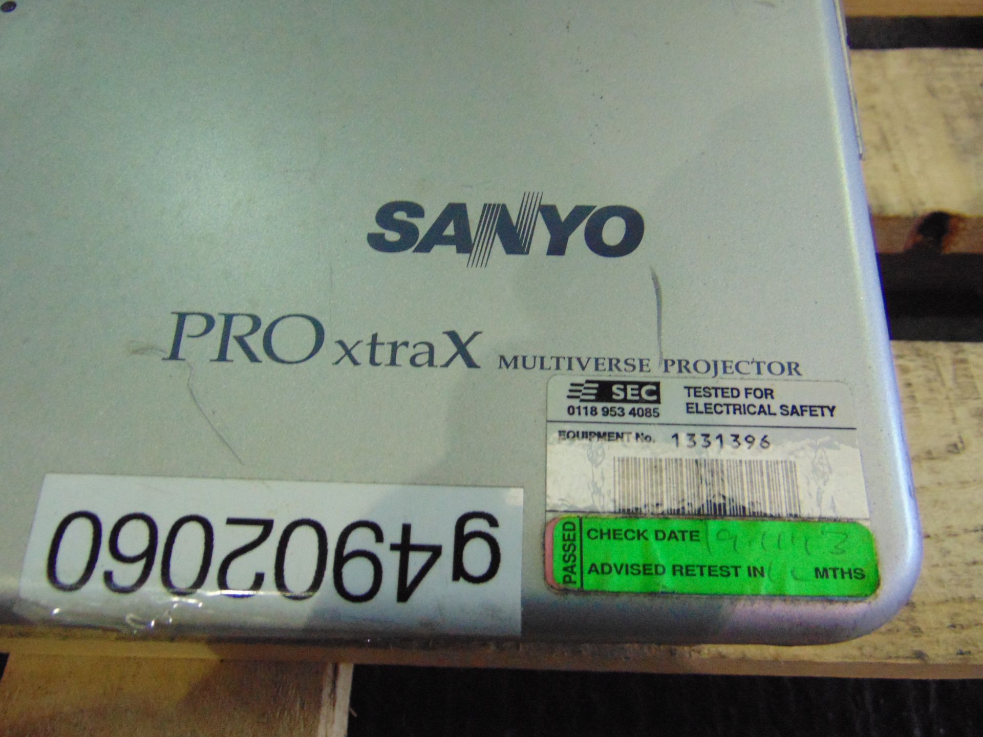 SANYO PLC-XU56 LCD Projector - Image 4 of 8