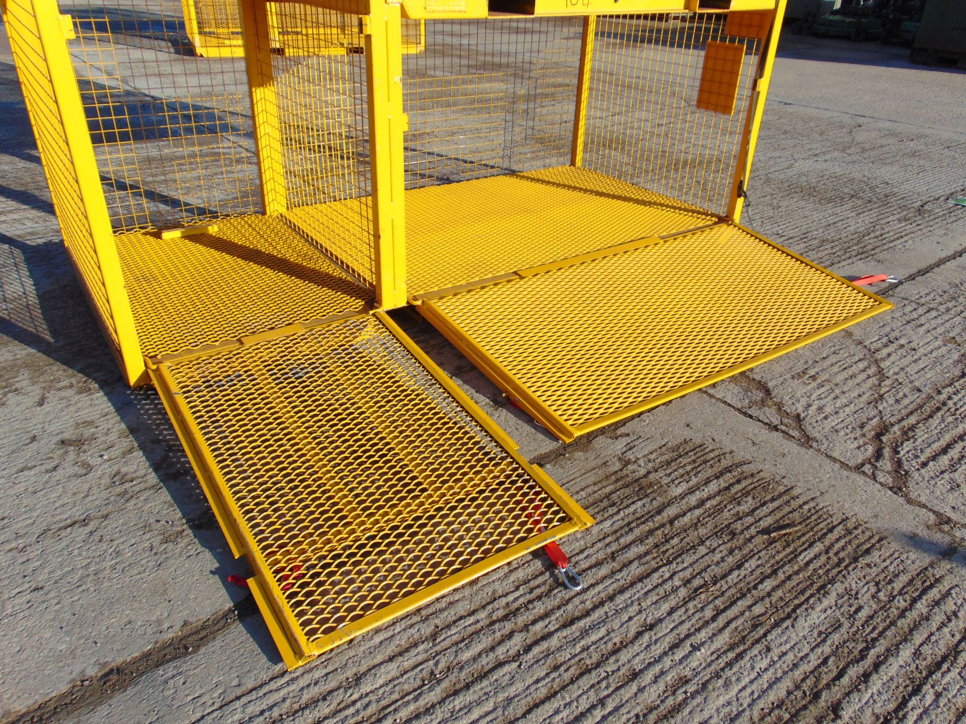 Drop Side Cage Pallet / Triple Stillage Assy - Image 5 of 7