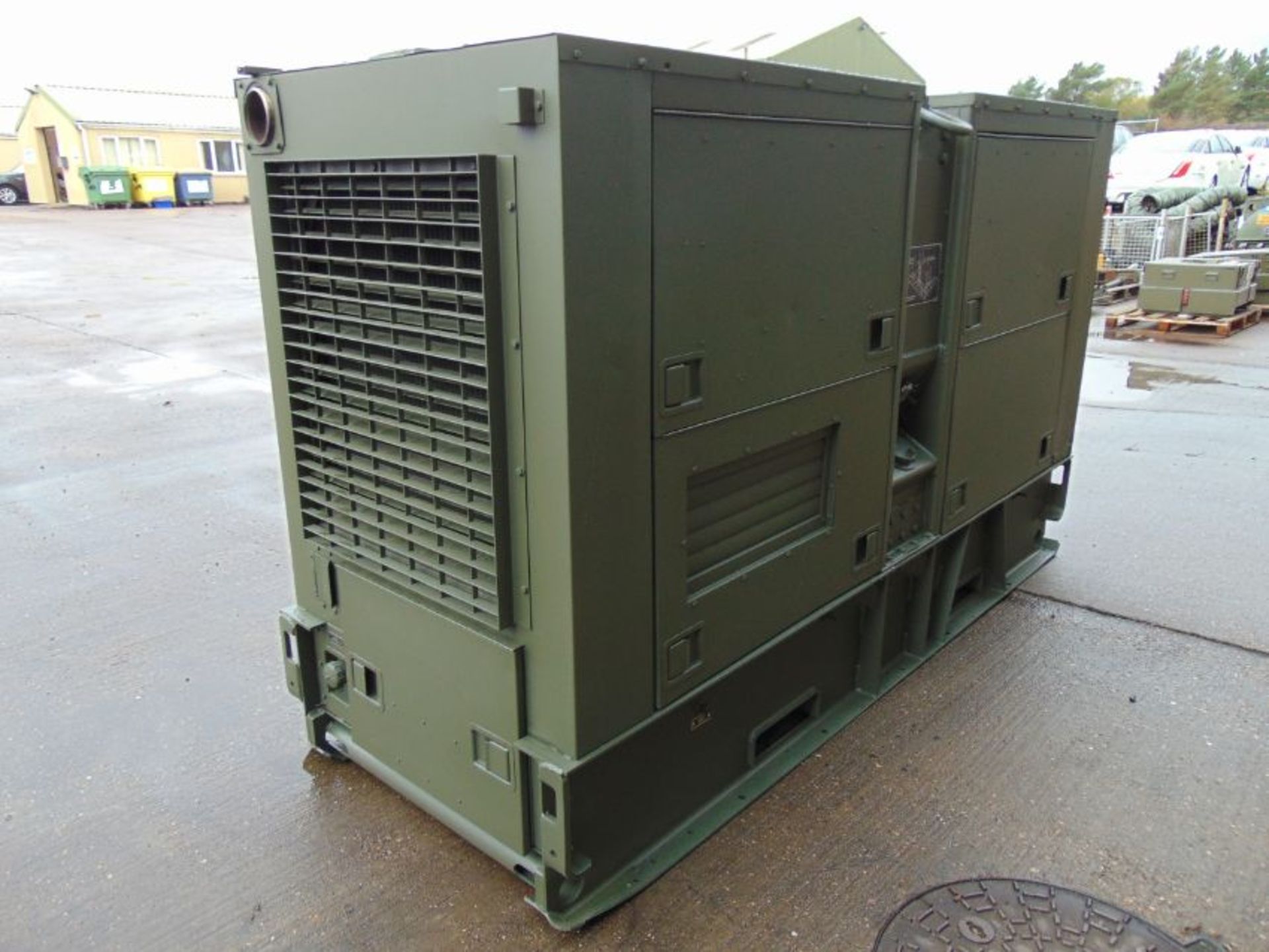 100KW MEP007B 125 KVA Portable Caterpillar Diesel Generator ONLY 223 Hours! - Image 5 of 19