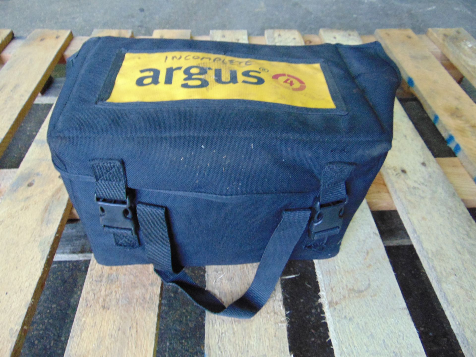 Argus 4-320 Fire Fighting Thermal Imaging Camera c/w Battery, Charger & Carry Bag - Image 9 of 9