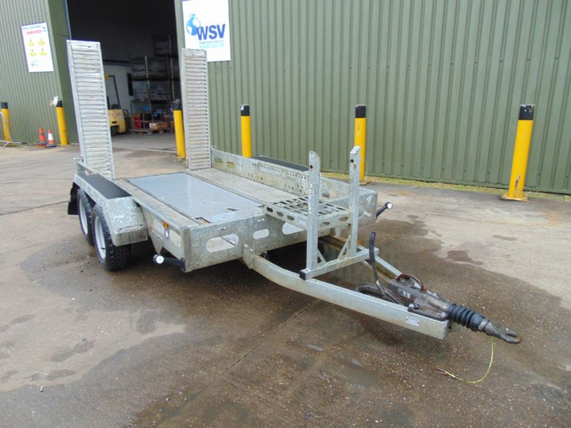 Indespension 3,500kg Twin Axle Plant Trailer c/w Ramps - Image 2 of 14