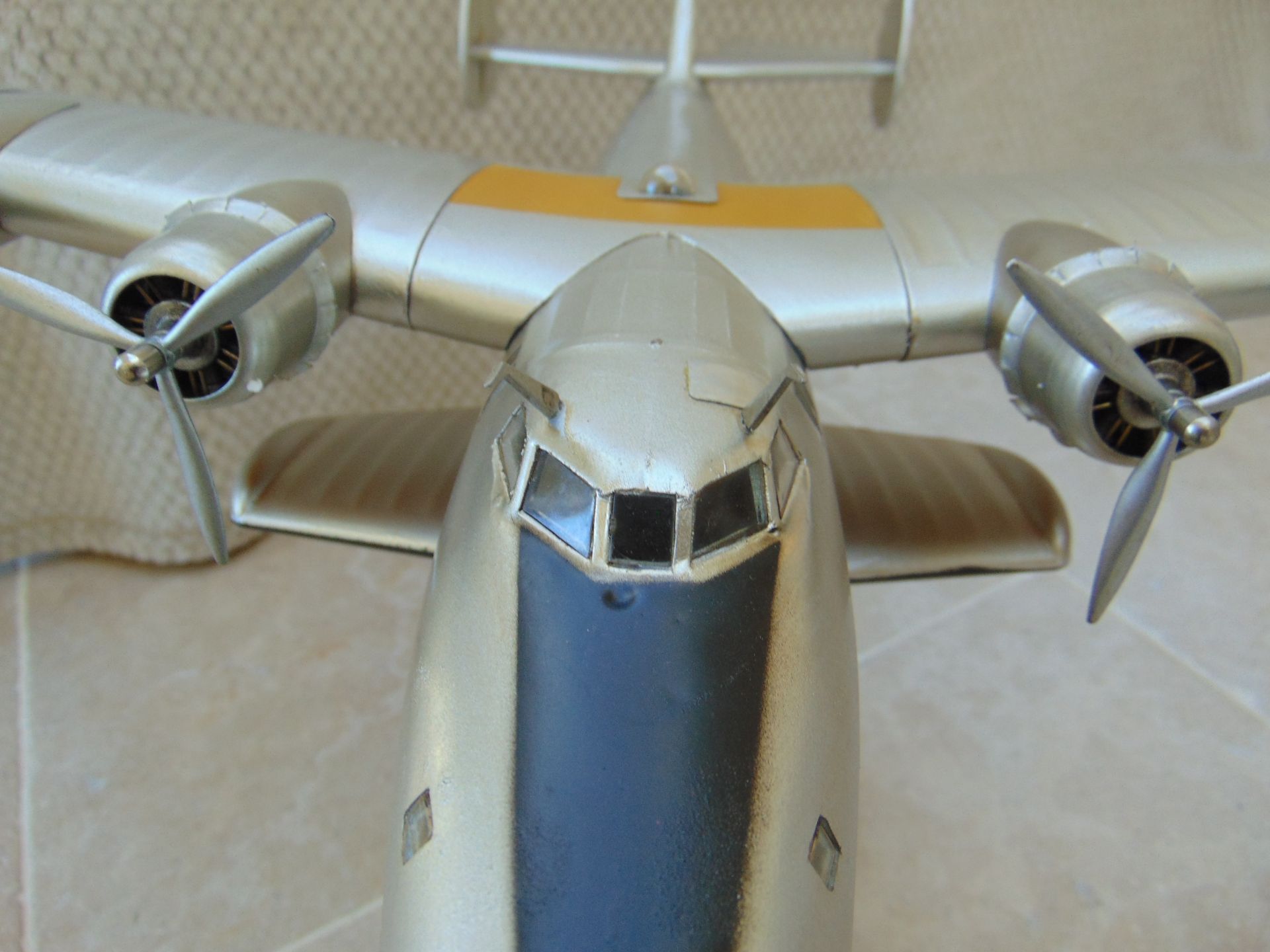 SUPERB SCALE MODEL OF THE BOEING 314 DIXIE CLIPPER - Image 16 of 24