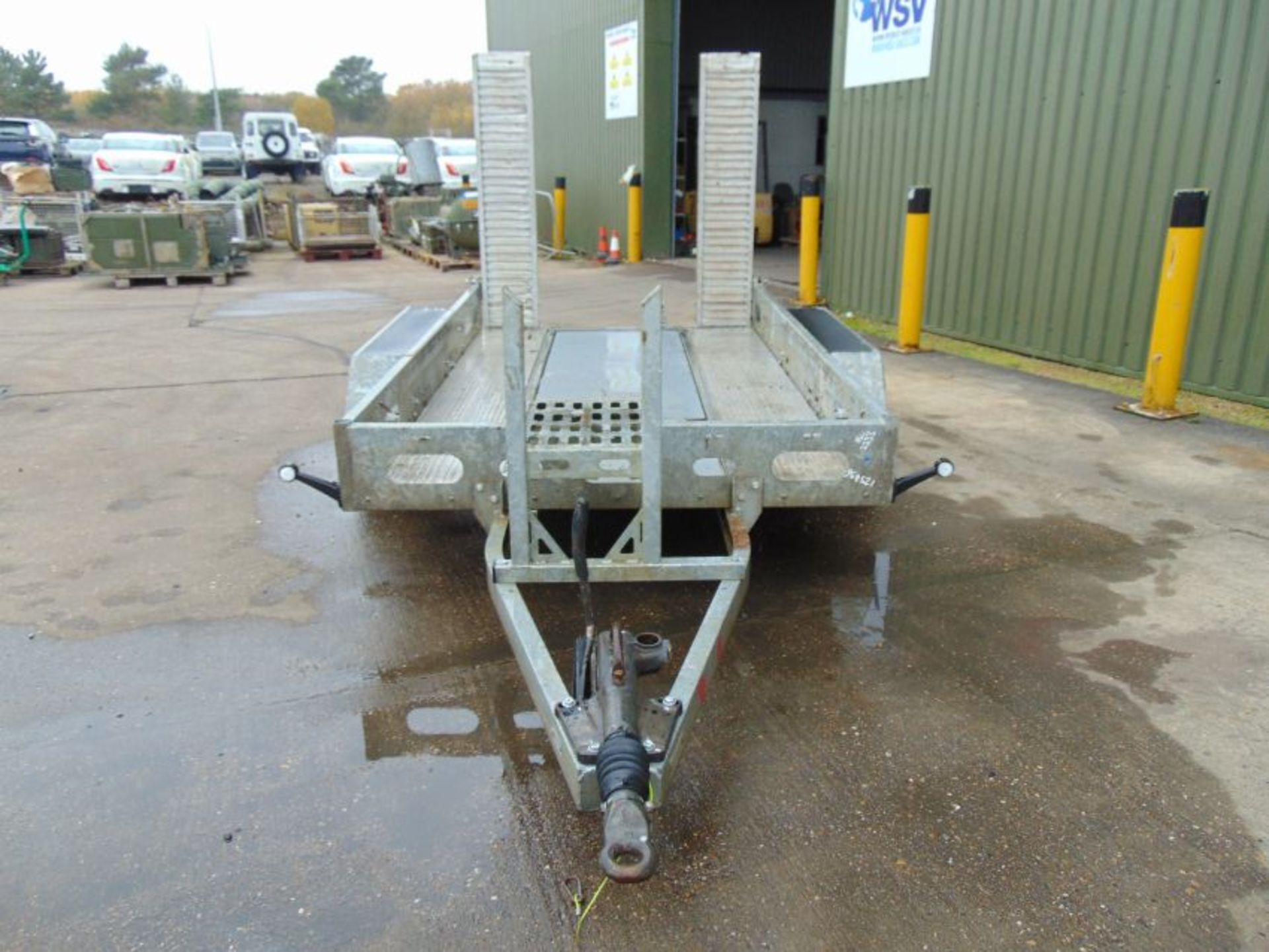 Indespension 3,500kg Twin Axle Plant Trailer c/w Ramps - Image 3 of 14