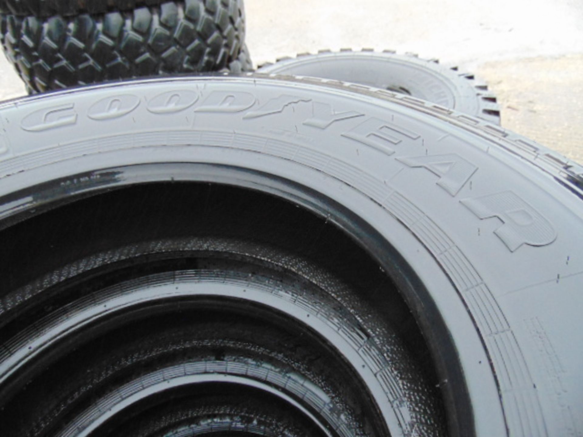 4 x 11R 22.5 Goodyear Marathon LHT Tyres Unused - Image 5 of 7