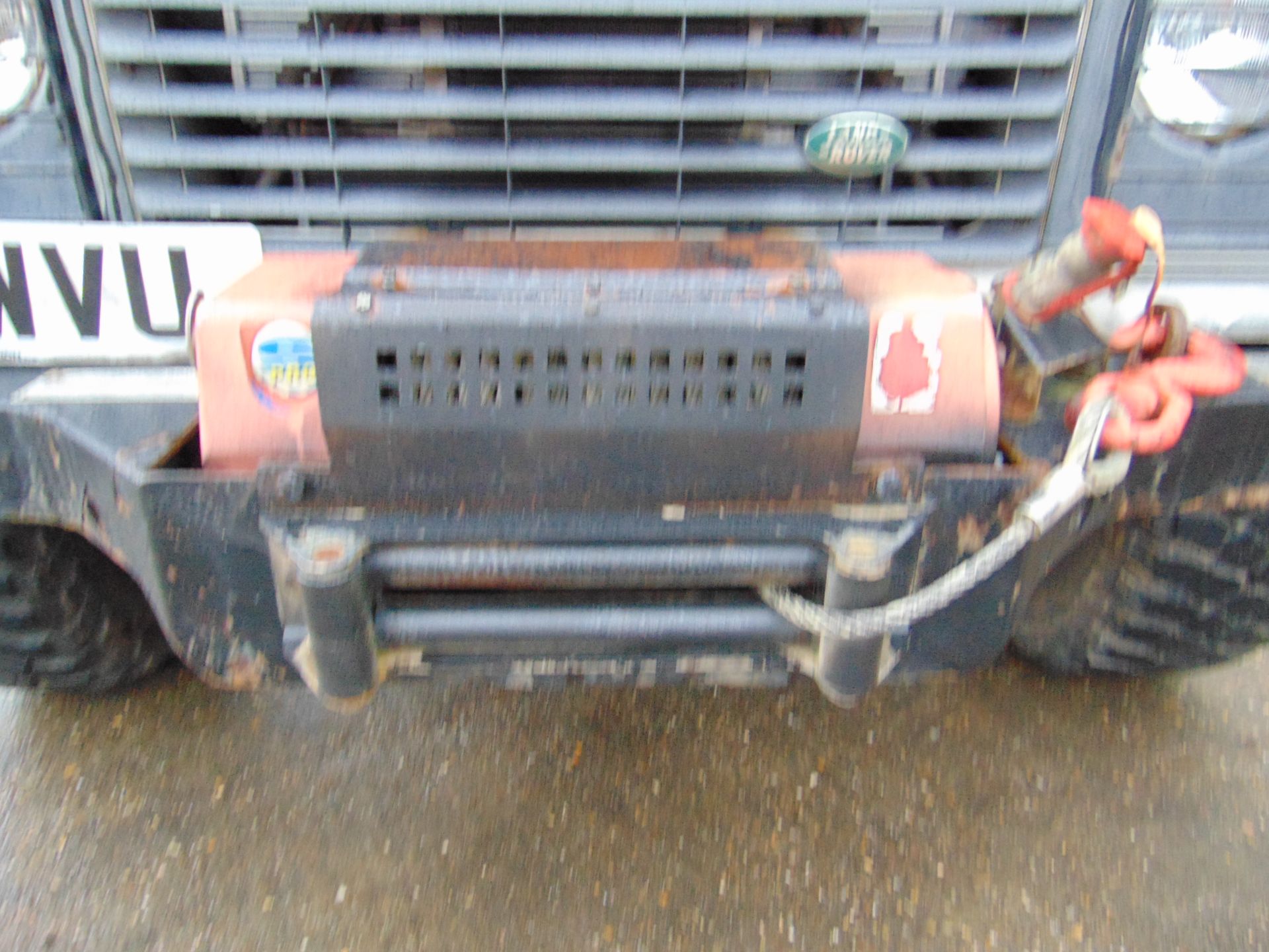 2011 Land Rover Defender 110 Puma hardtop 4x4 Utility vehicle (mobile workshop) - Image 14 of 31