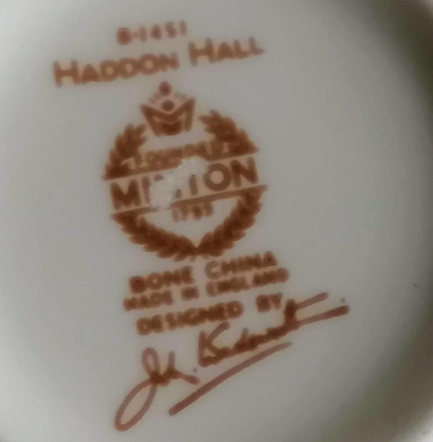 A Minton 'Haddon Hall' tea and coffee service comprising six each tea cups/saucers/side plates; - Bild 3 aus 4