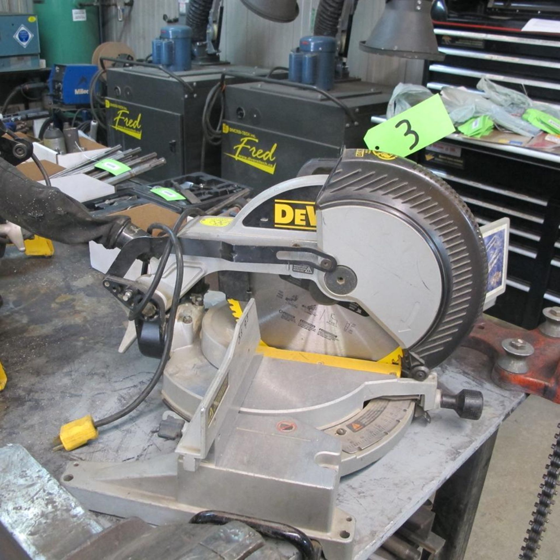 DEWALT 12" COMPOUND MITRE SAW DW7056 (IN WEST BLDG)