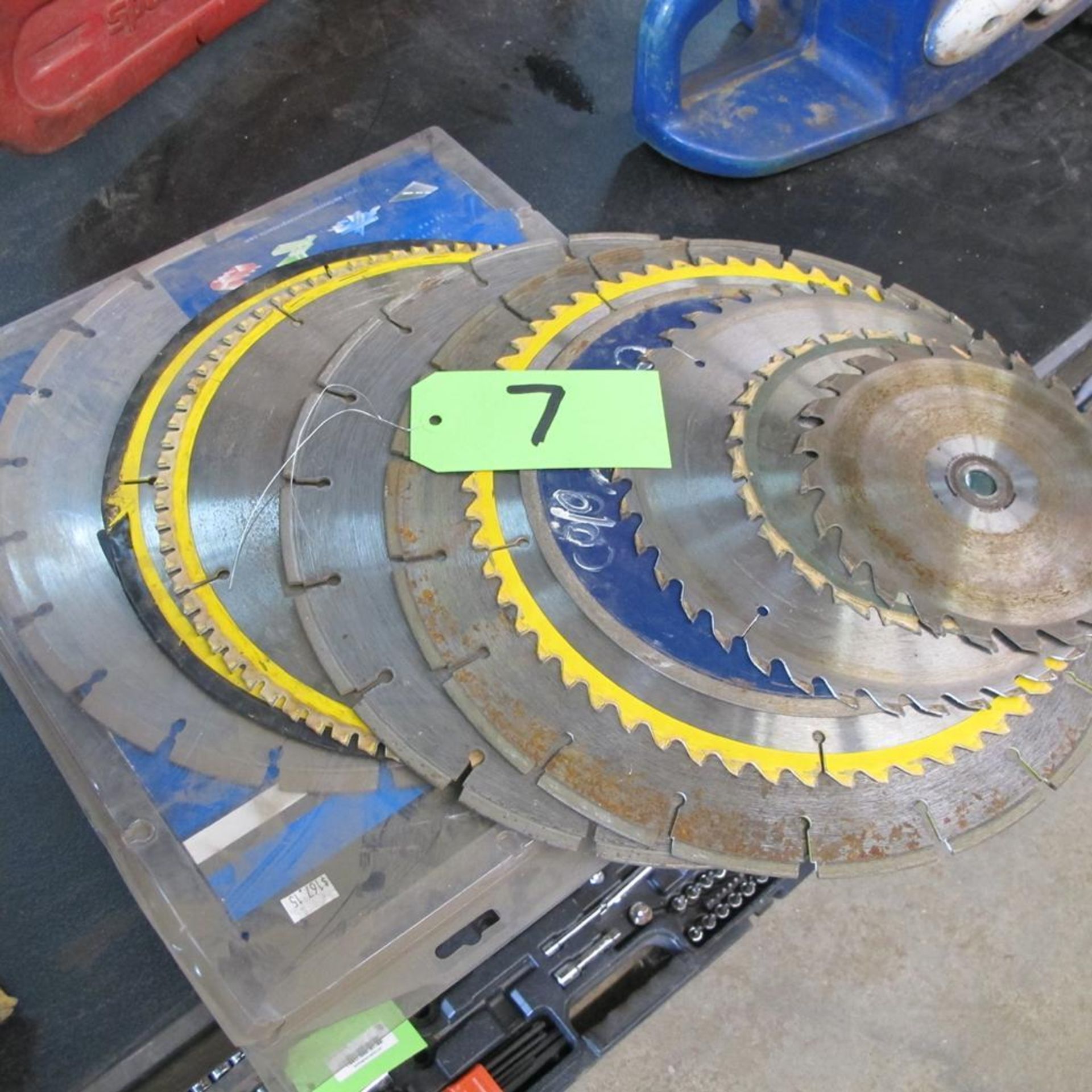 LOT OF SAW BLADES 6-14" (IN WEST BLDG)